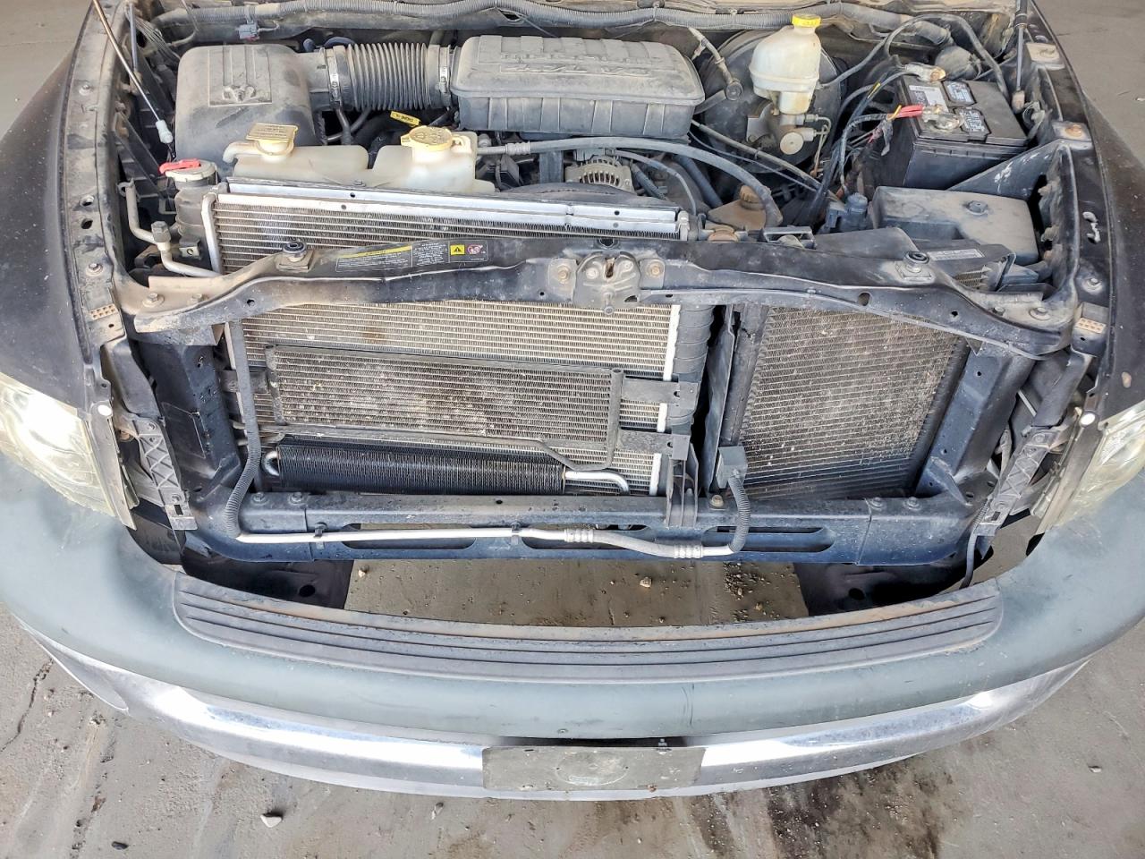 2004 DODGE RAM 1500 ST photo 31