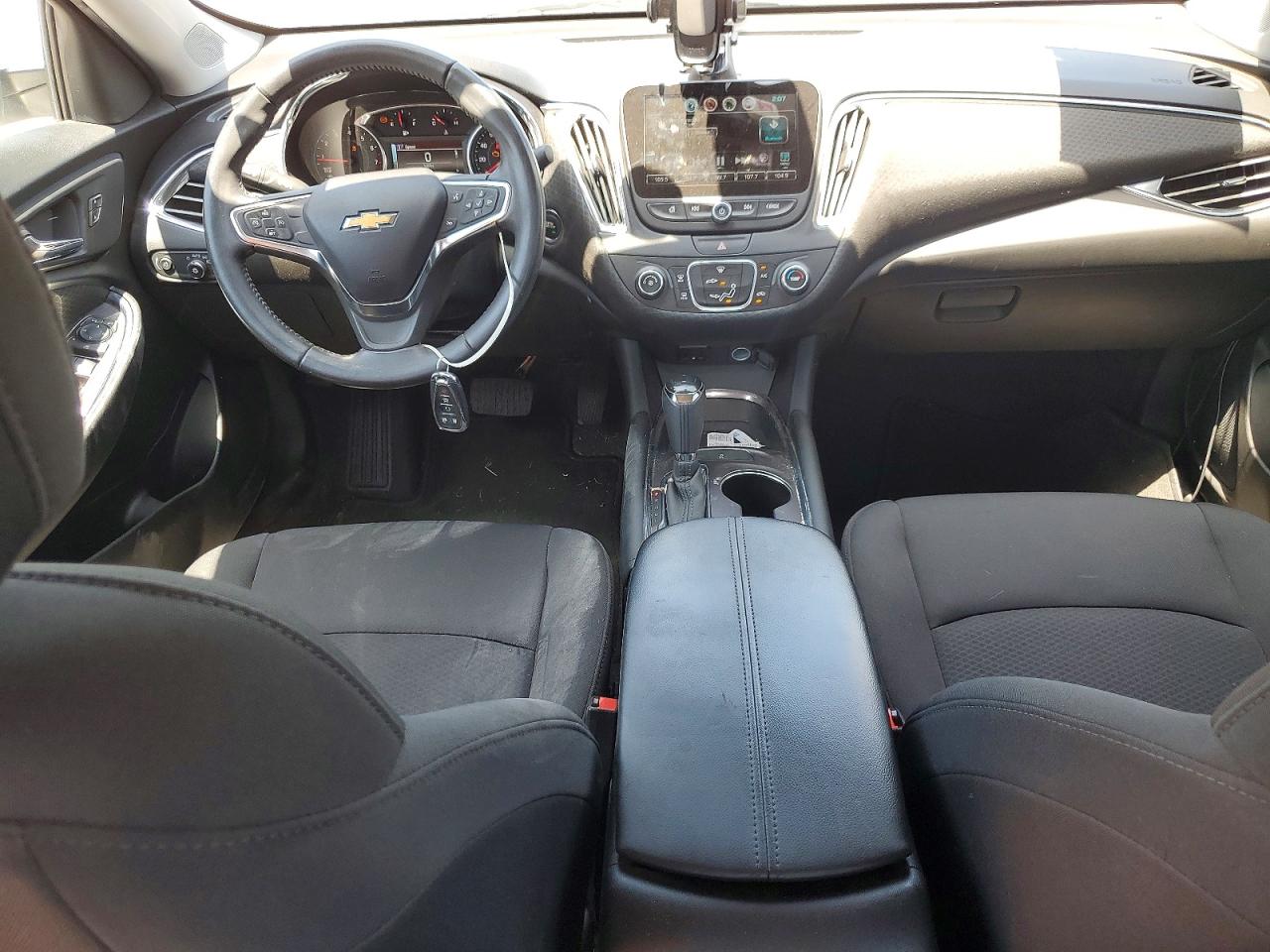 2018 CHEVROLET MALIBU LT photo 15