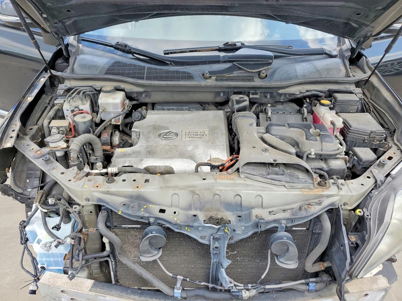2011 LEXUS RX 450H photo 23