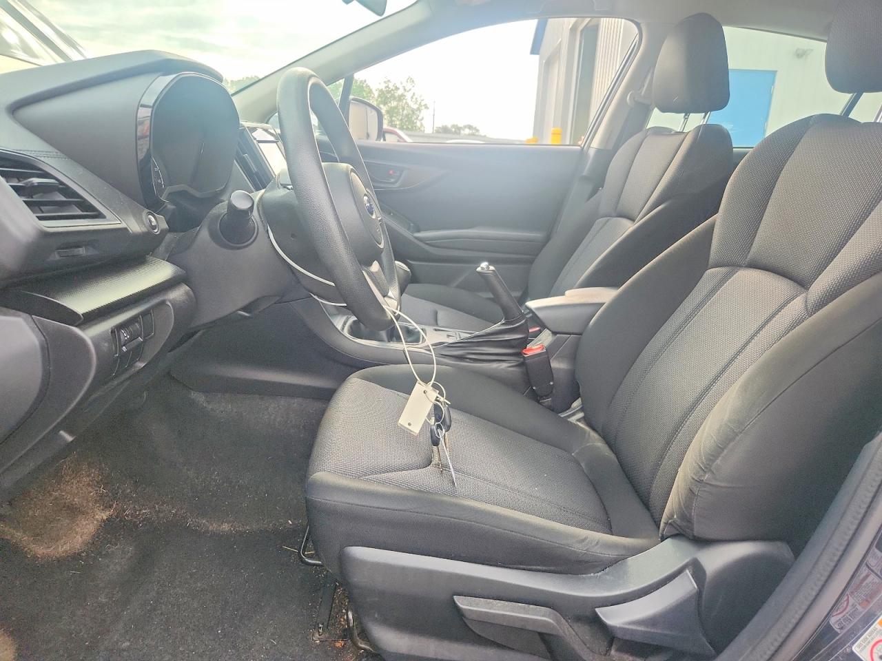 2017 SUBARU IMPREZA photo 13