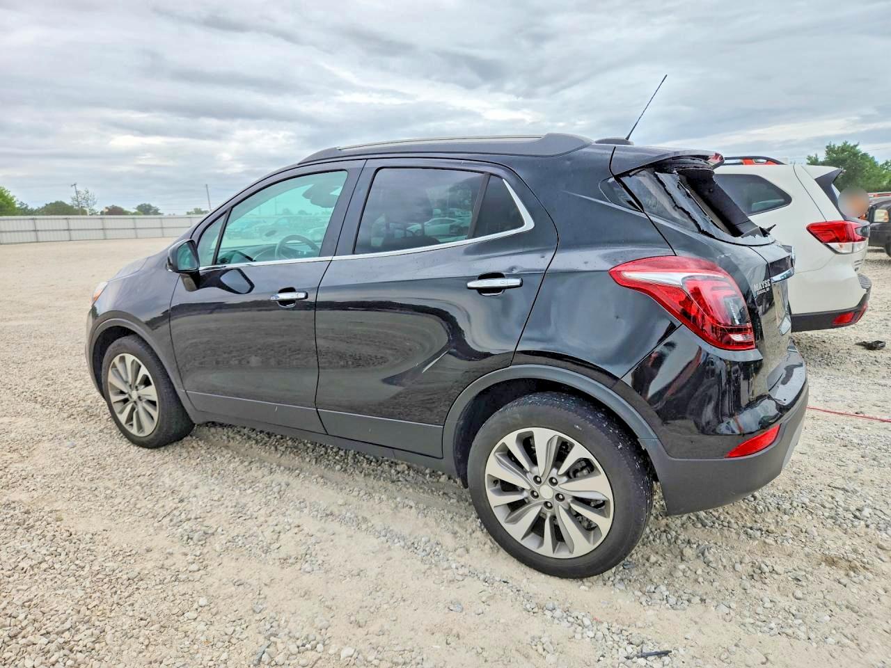 2020 BUICK ENCORE photo 3