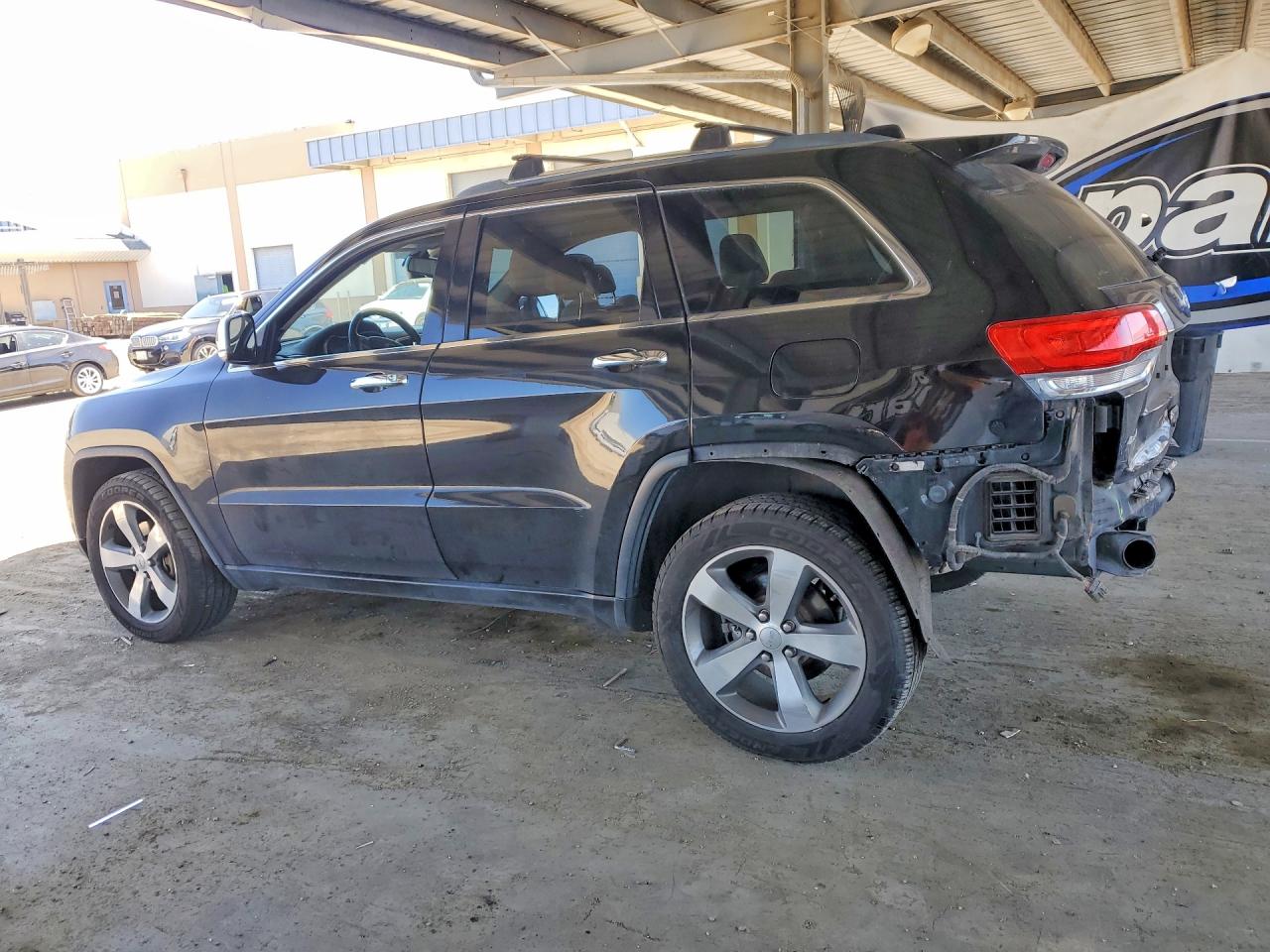 2015 JEEP GRAND CHEROKEE LIMITED photo 2