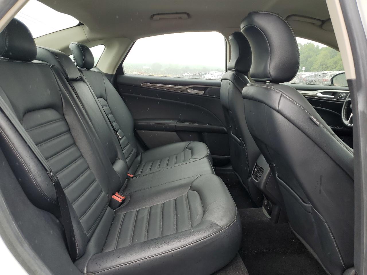 2017 FORD FUSION SE HYBRID photo 10