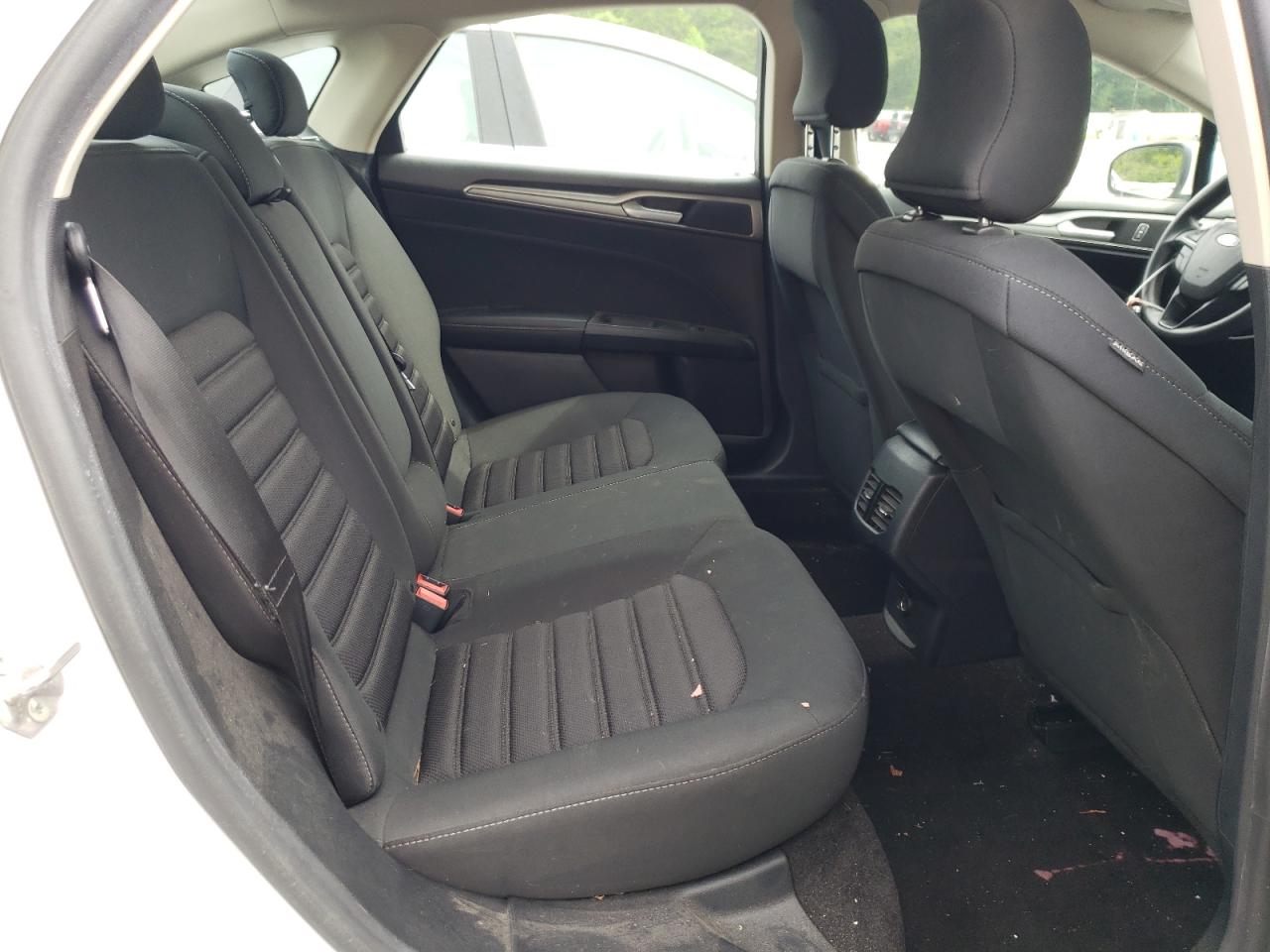 2019 FORD FUSION SE photo 28