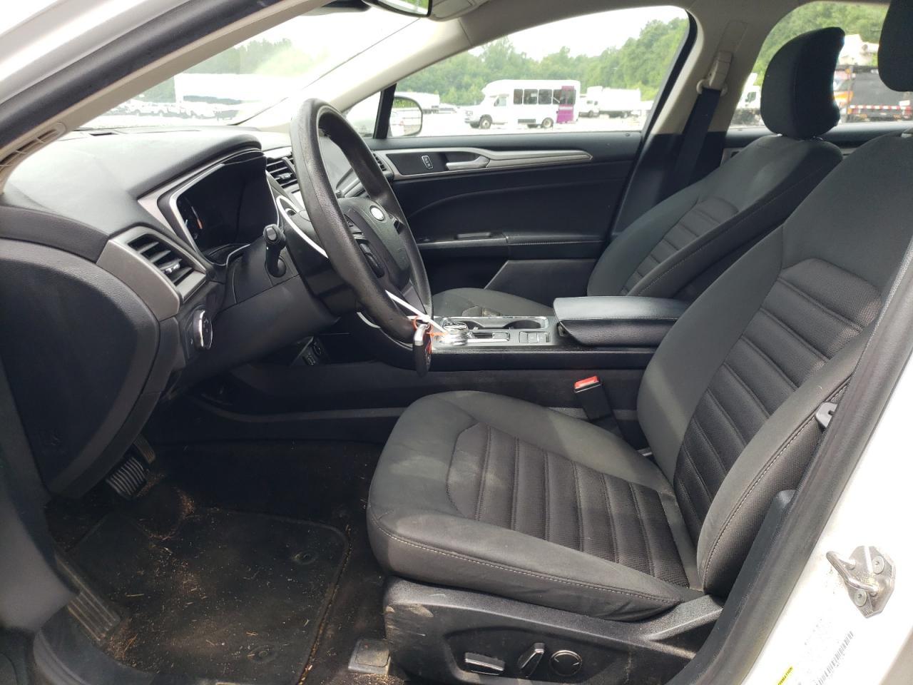 2019 FORD FUSION SE photo 19