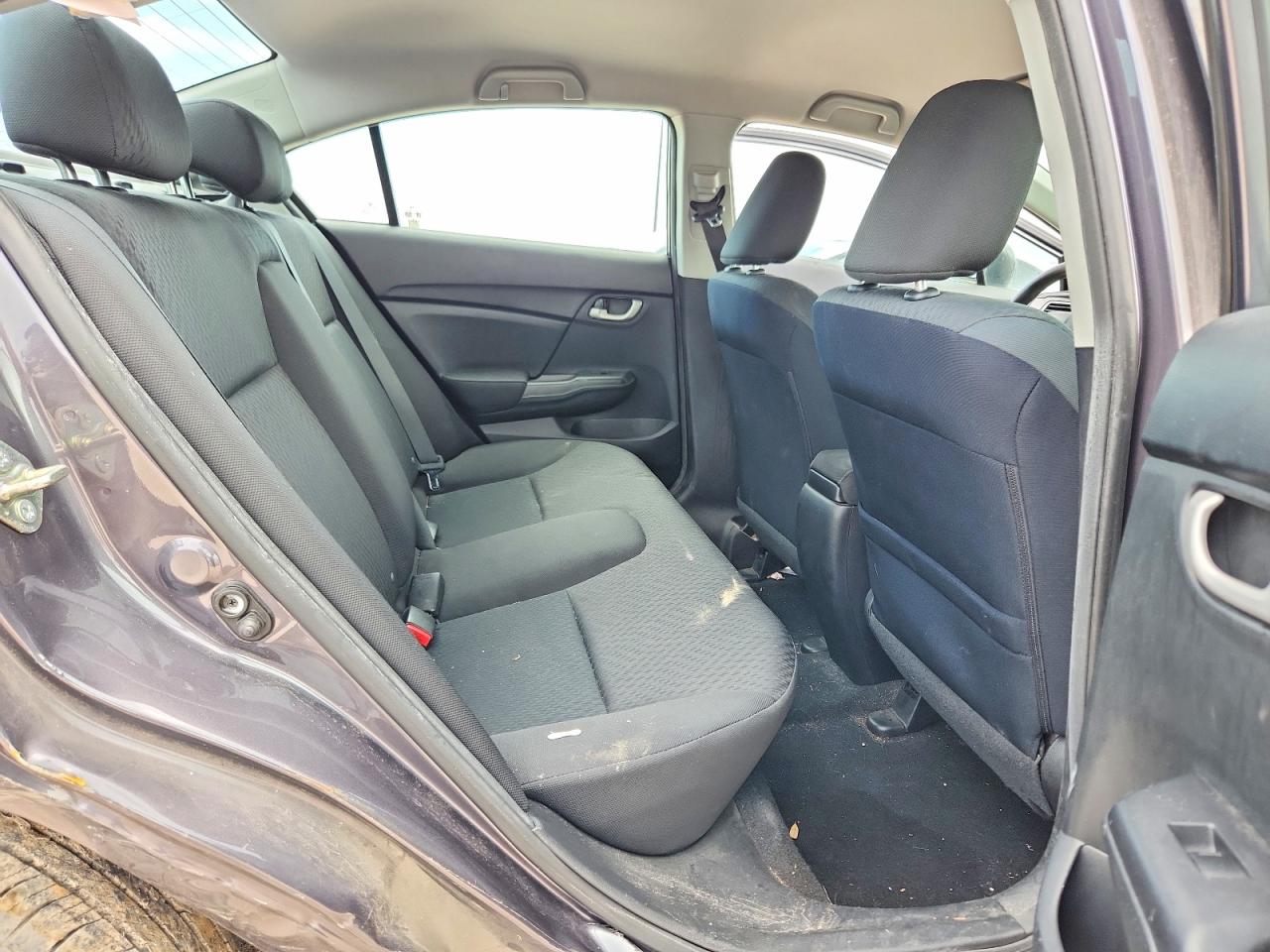 2015 HONDA CIVIC LX photo 31