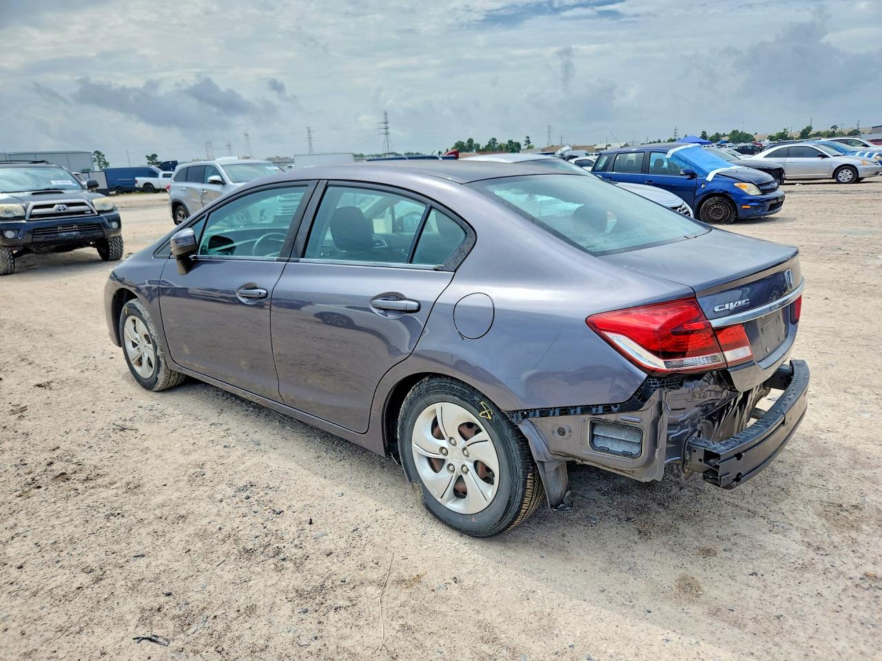 2015 HONDA CIVIC LX photo 4