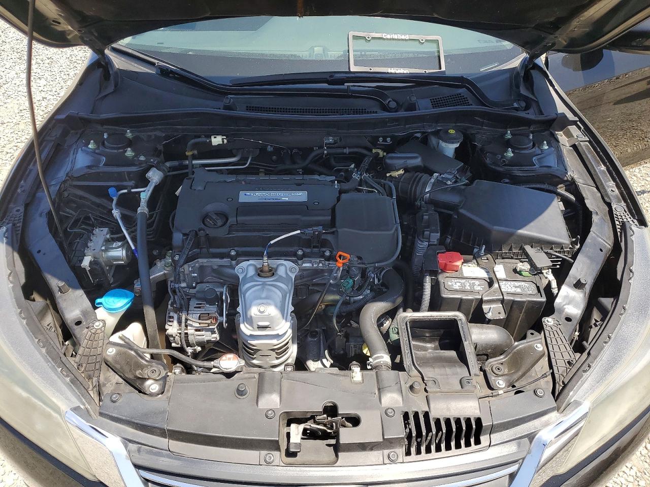 2015 HONDA ACCORD LX photo 11