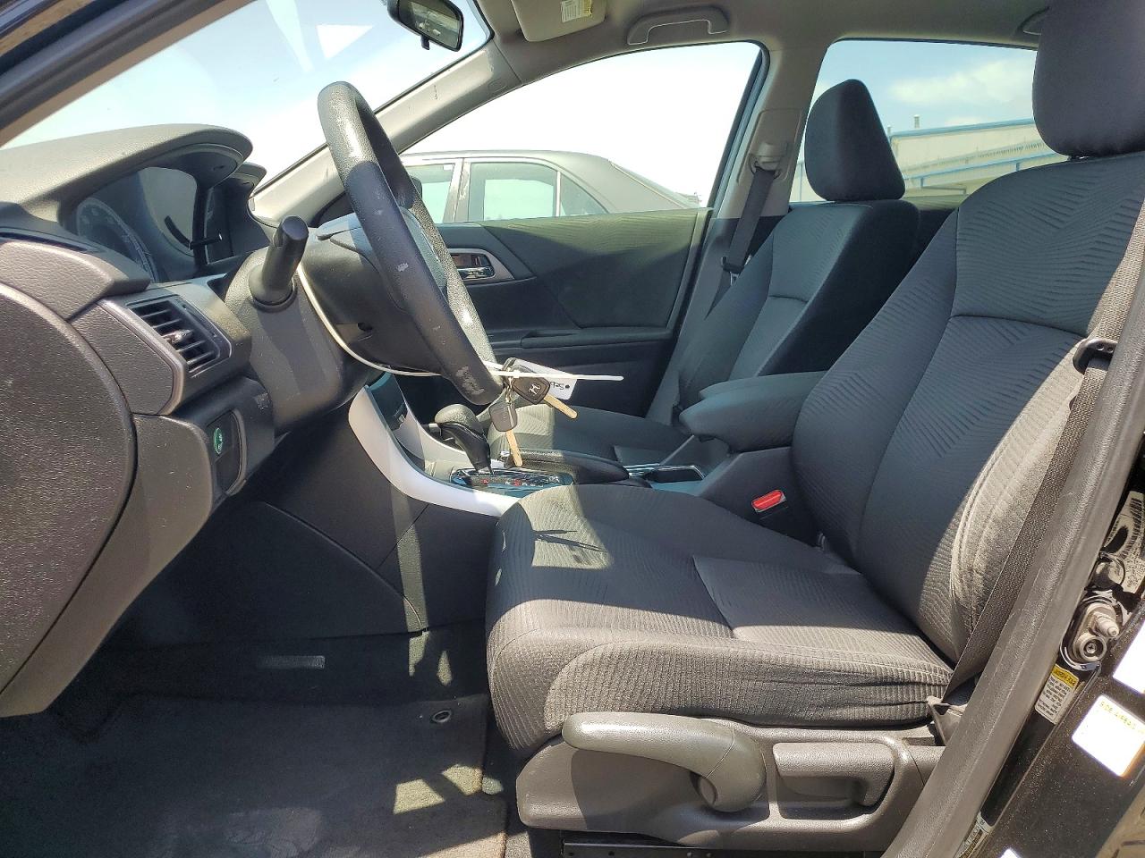 2015 HONDA ACCORD LX photo 7