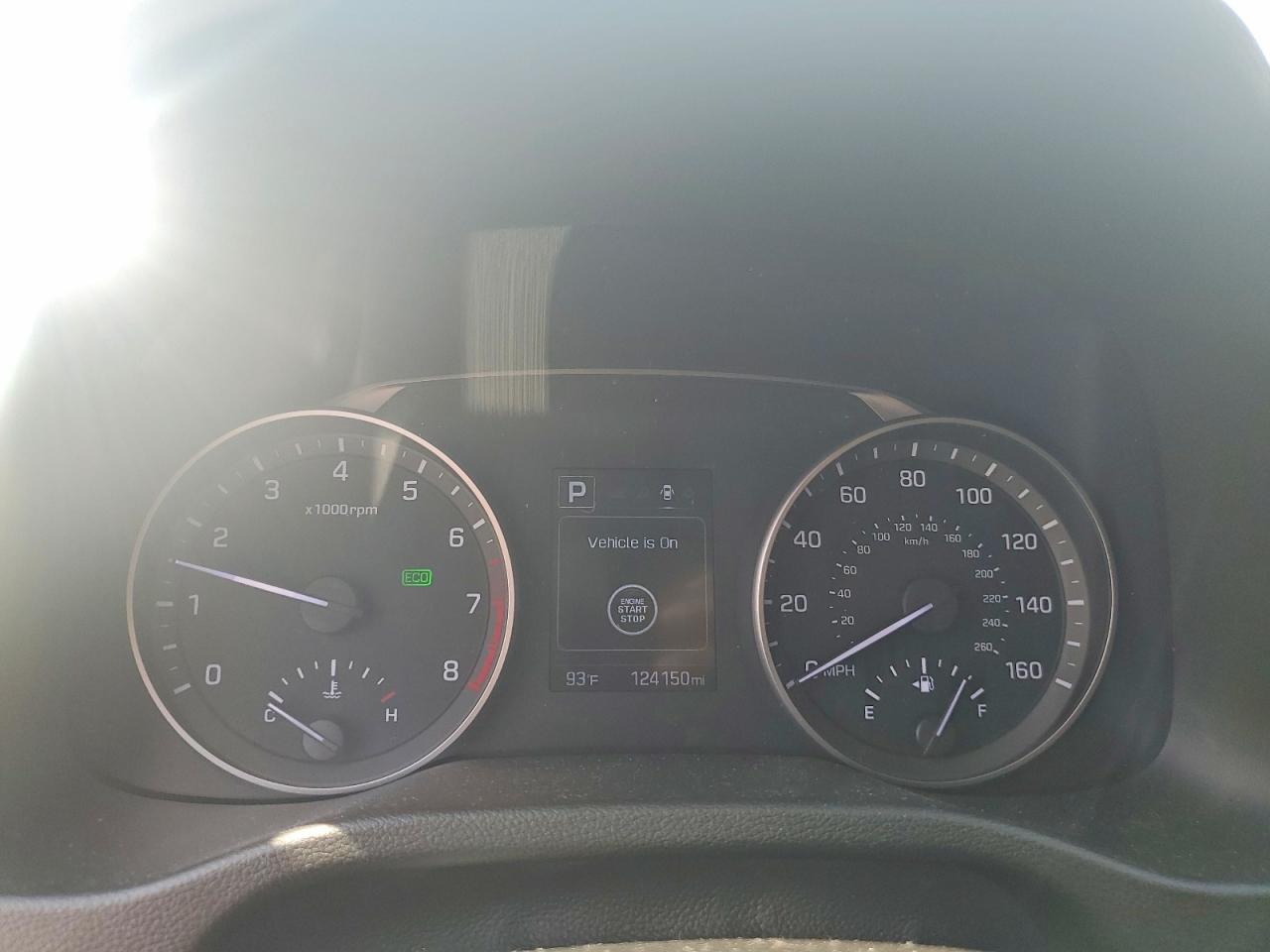 2018 HYUNDAI ELANTRA VALUE EDITION photo 17