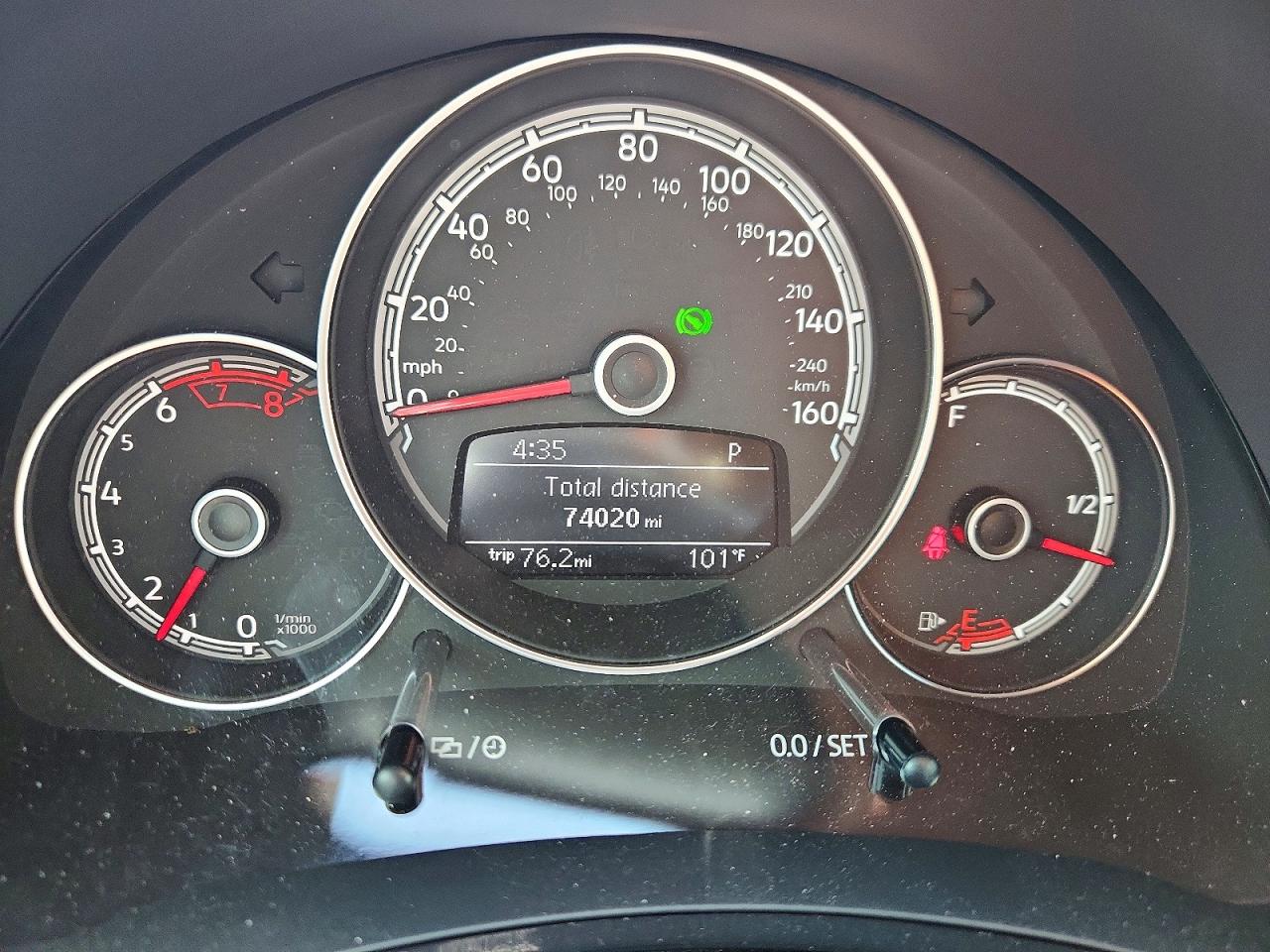 2017 VOLKSWAGEN BEETLE 1.8T photo 25