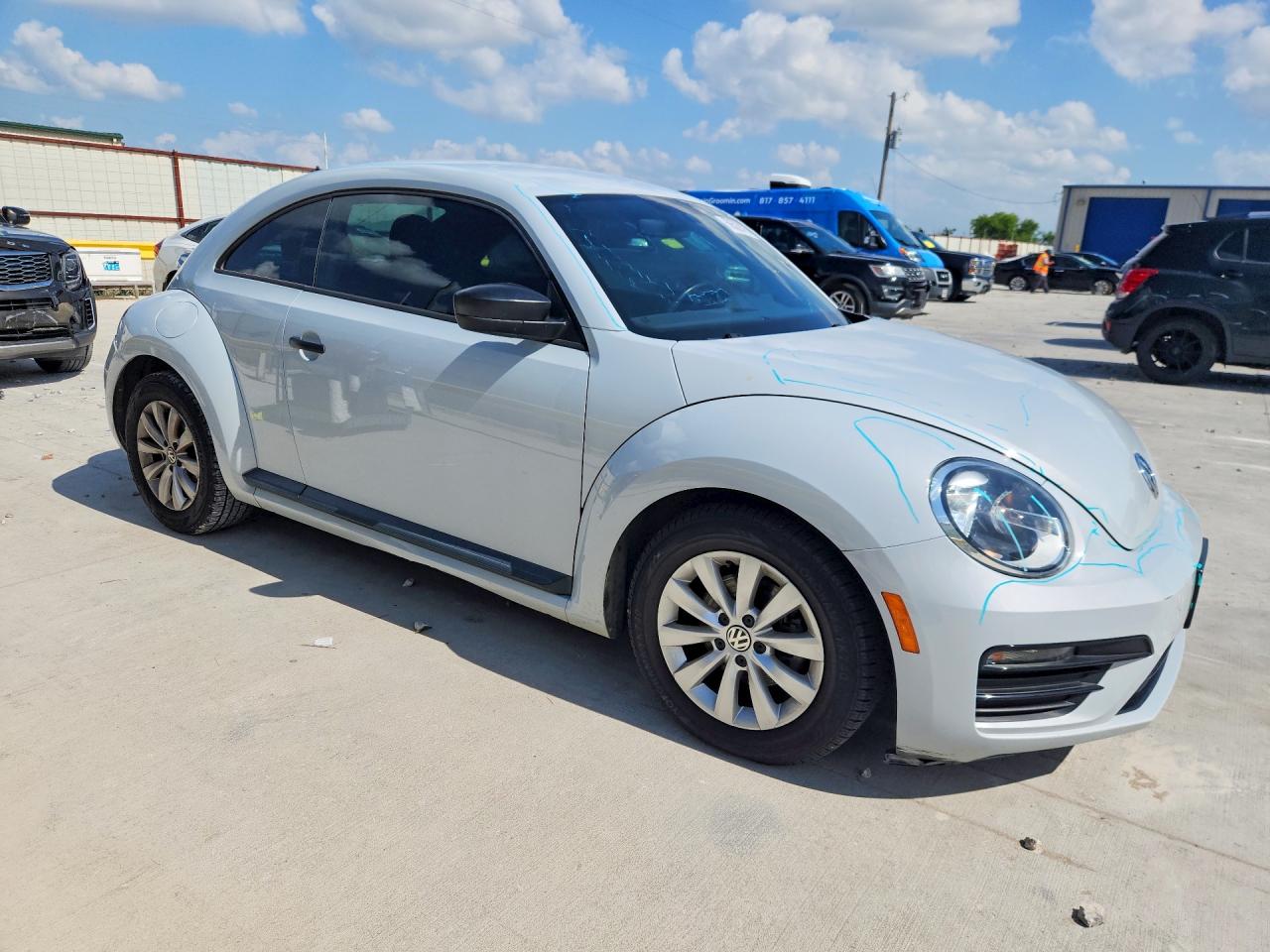 2017 VOLKSWAGEN BEETLE 1.8T photo 10