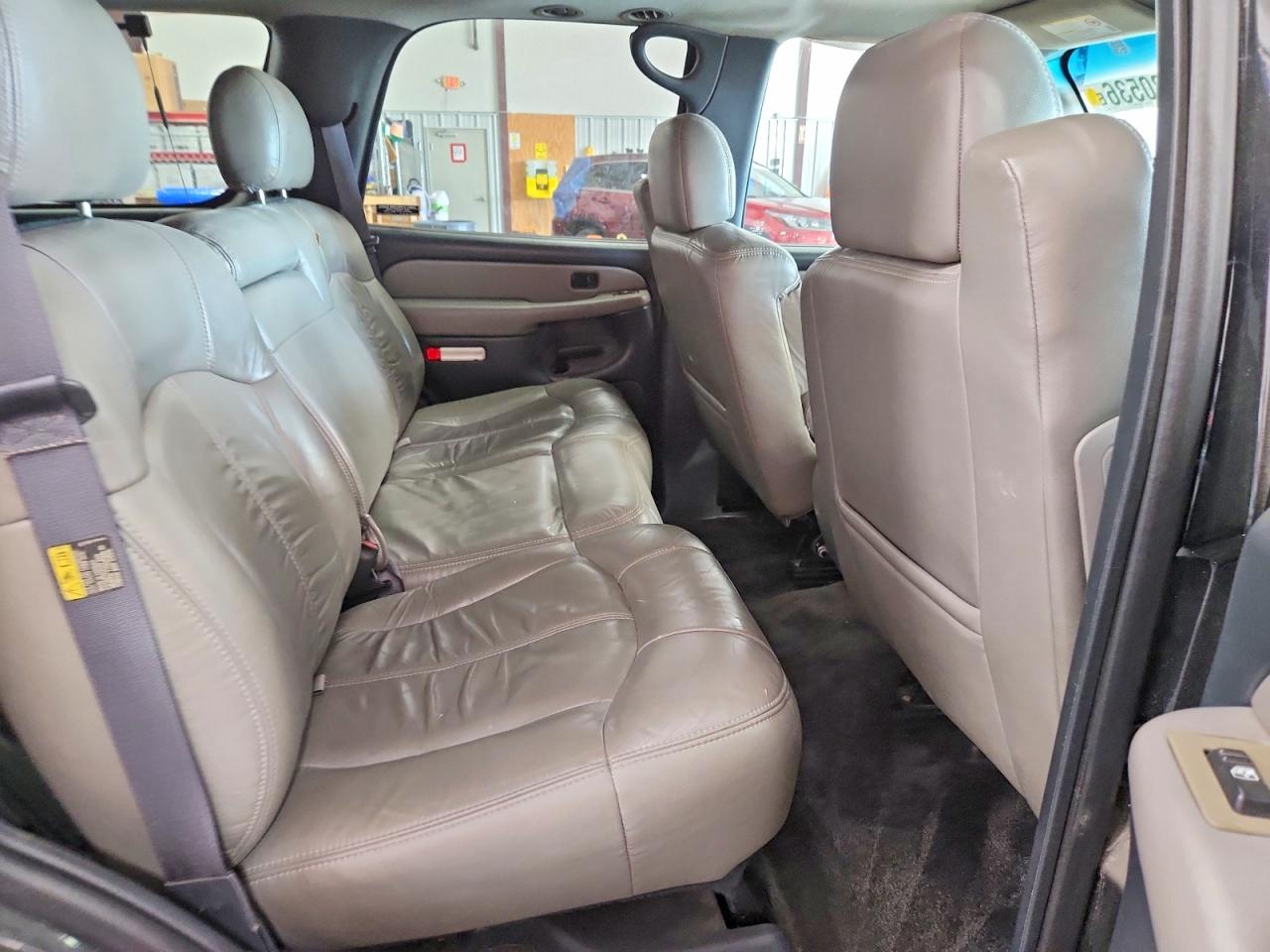 2001 CHEVROLET TAHOE K1500 photo 19