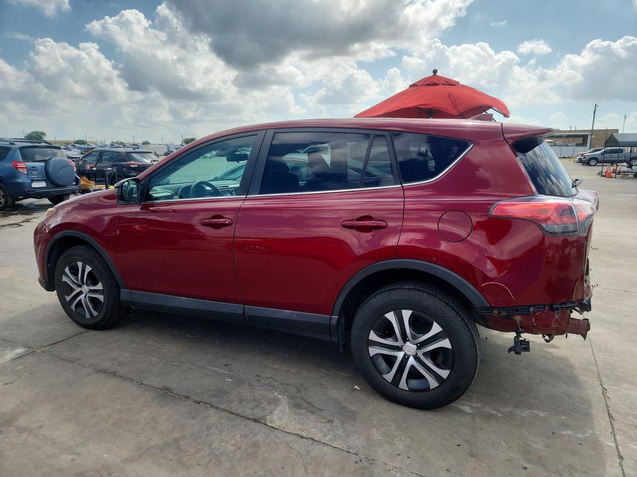 2018 TOYOTA RAV4 LE photo 4
