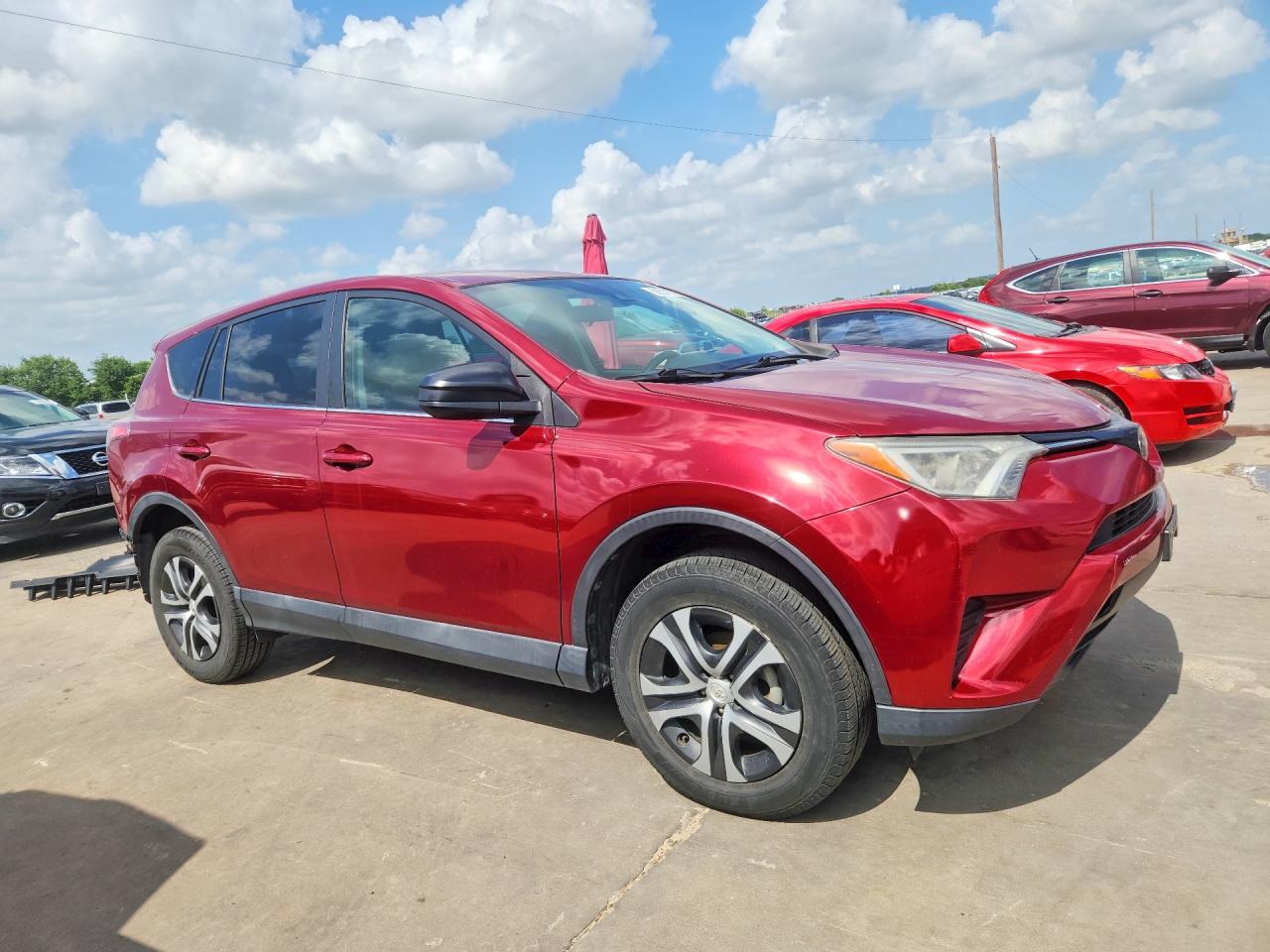 2018 TOYOTA RAV4 LE photo 10