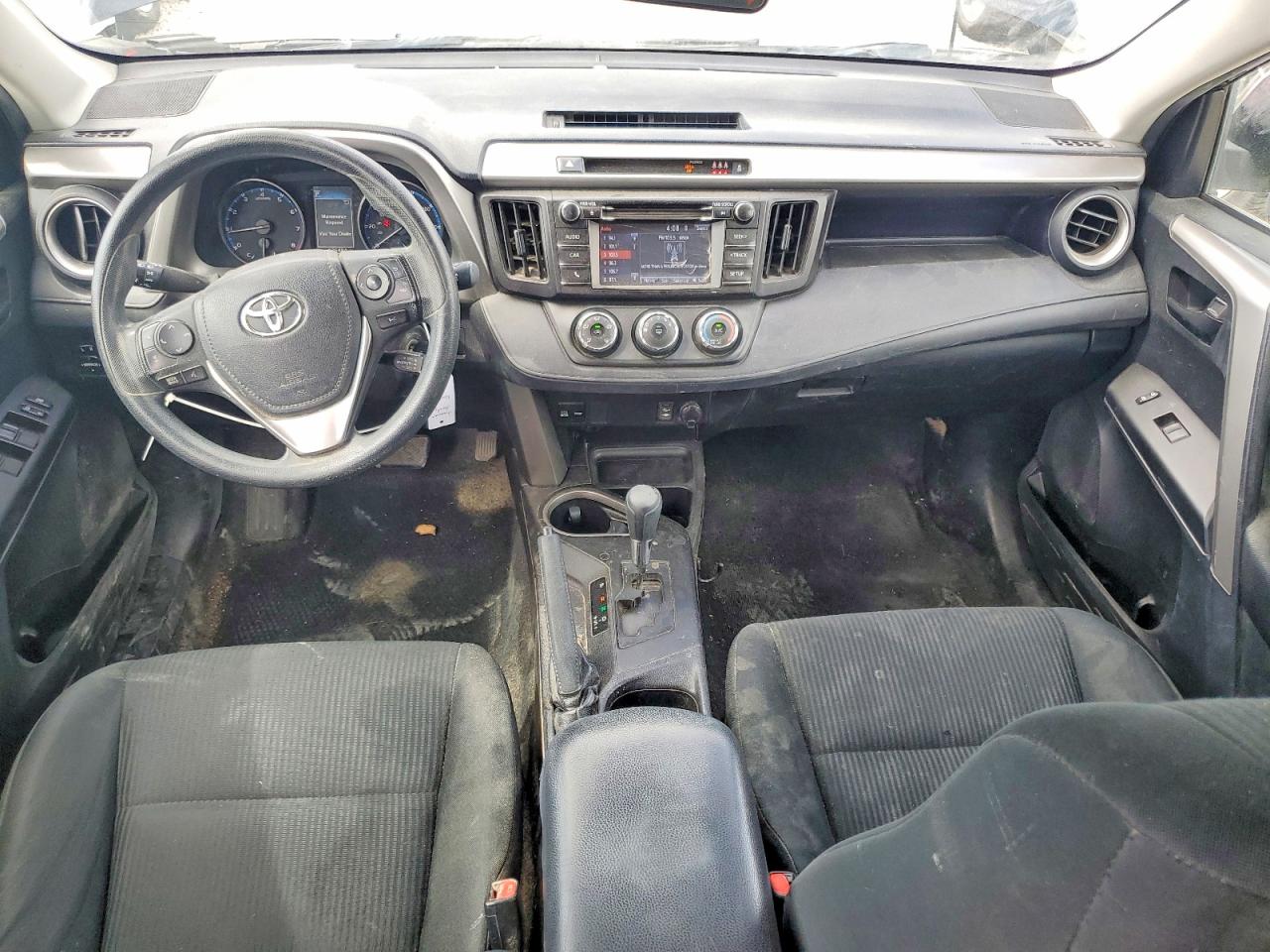 2017 TOYOTA RAV4 LE photo 22