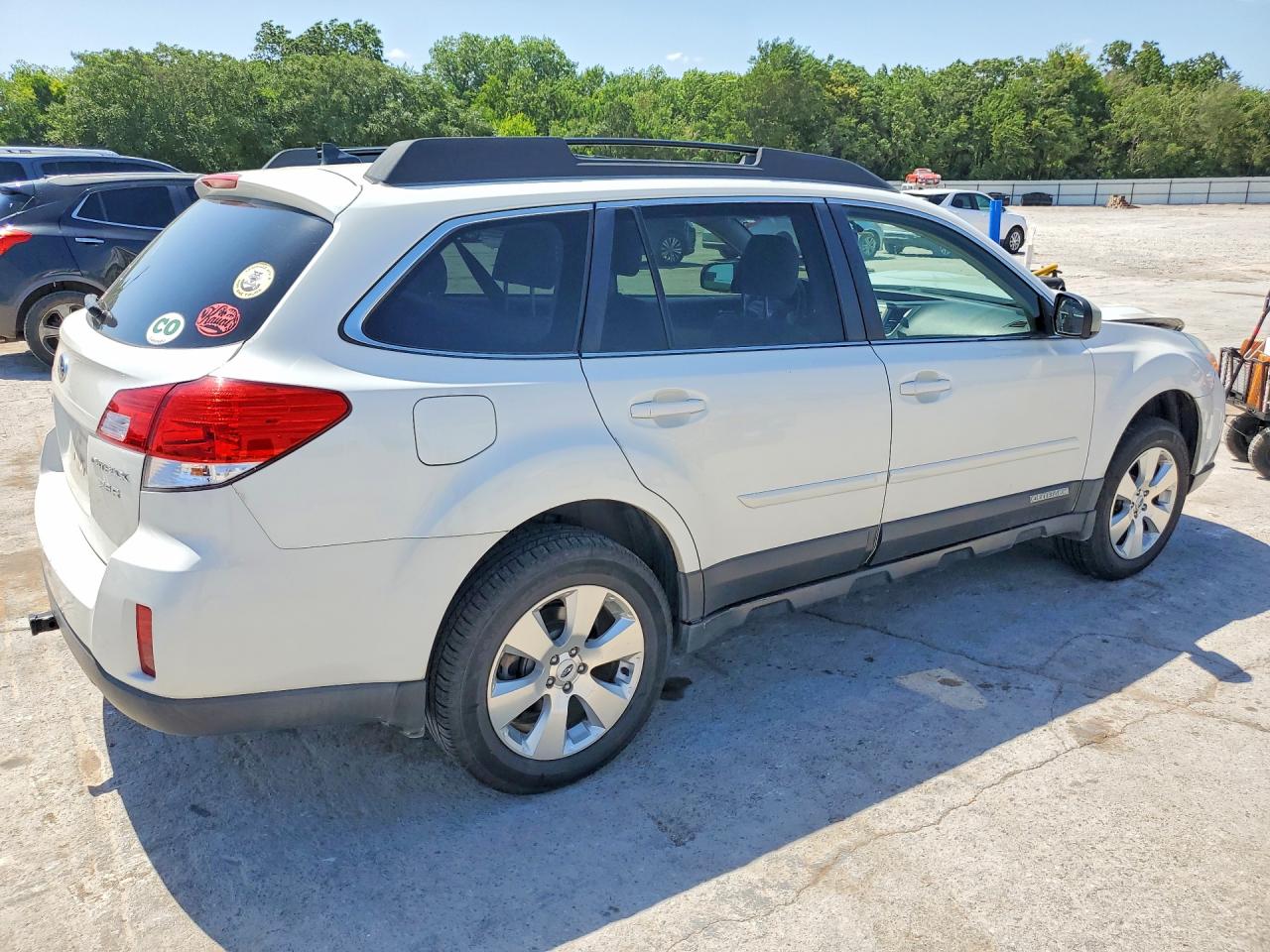 2012 SUBARU OUTBACK 3.6R LIMITED photo 7