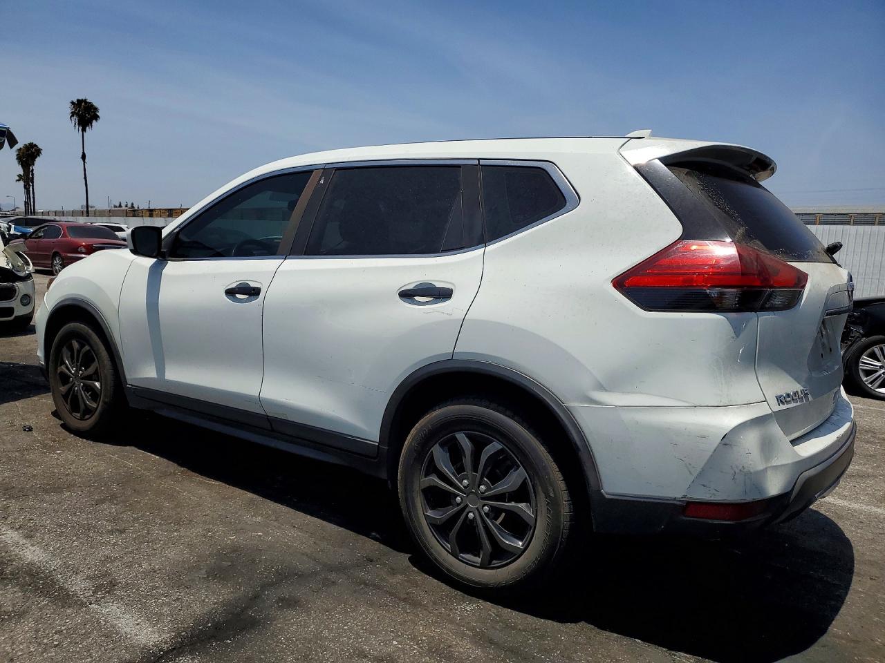 2017 NISSAN ROGUE S photo 2