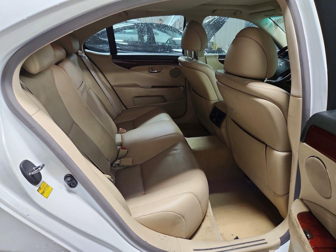 2007 LEXUS LS 460 photo 19
