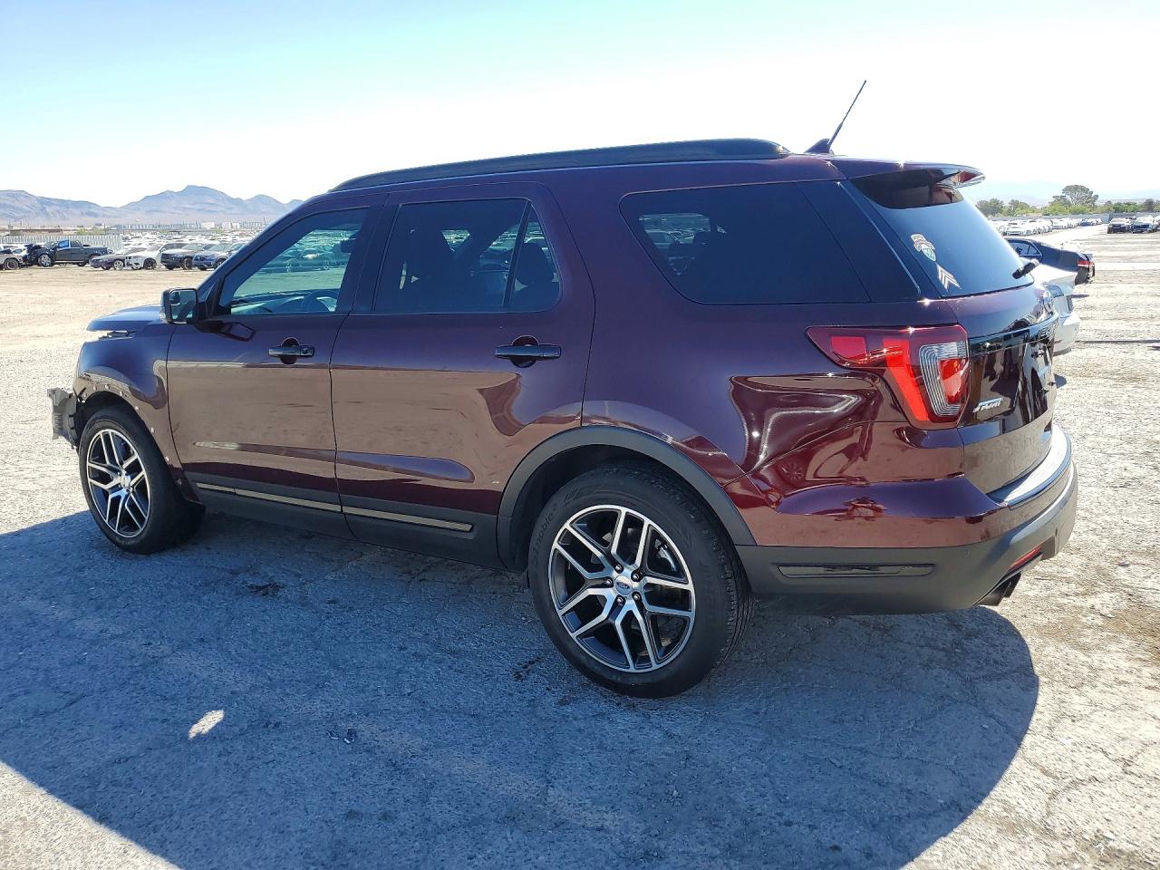 2018 FORD EXPLORER SPORT photo 4