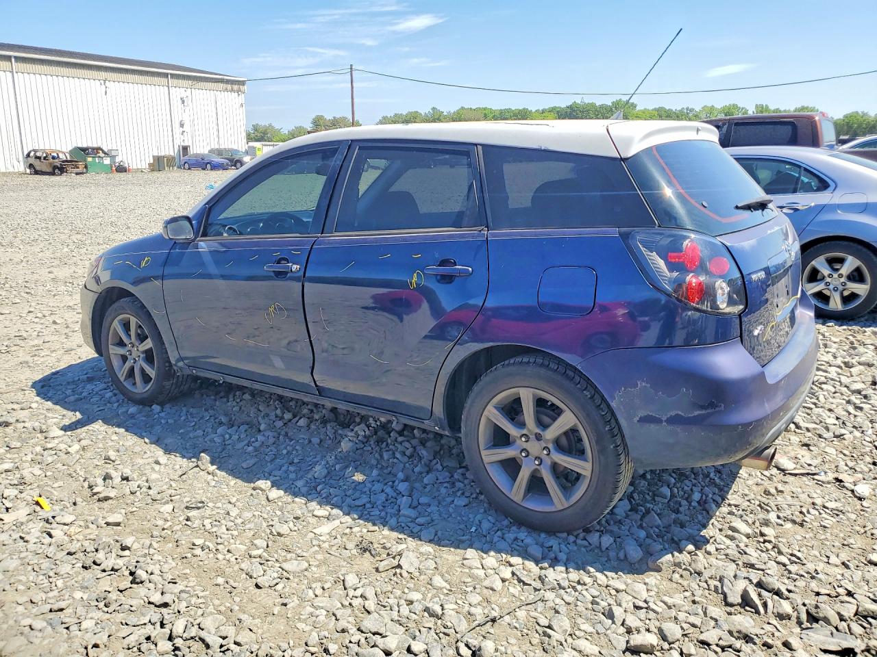 2003 TOYOTA COROLLA MATRIX XR photo 3