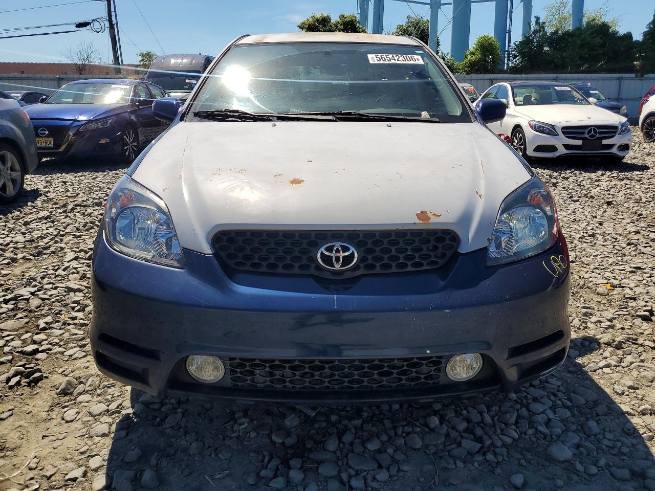 2003 TOYOTA COROLLA MATRIX XR photo 9