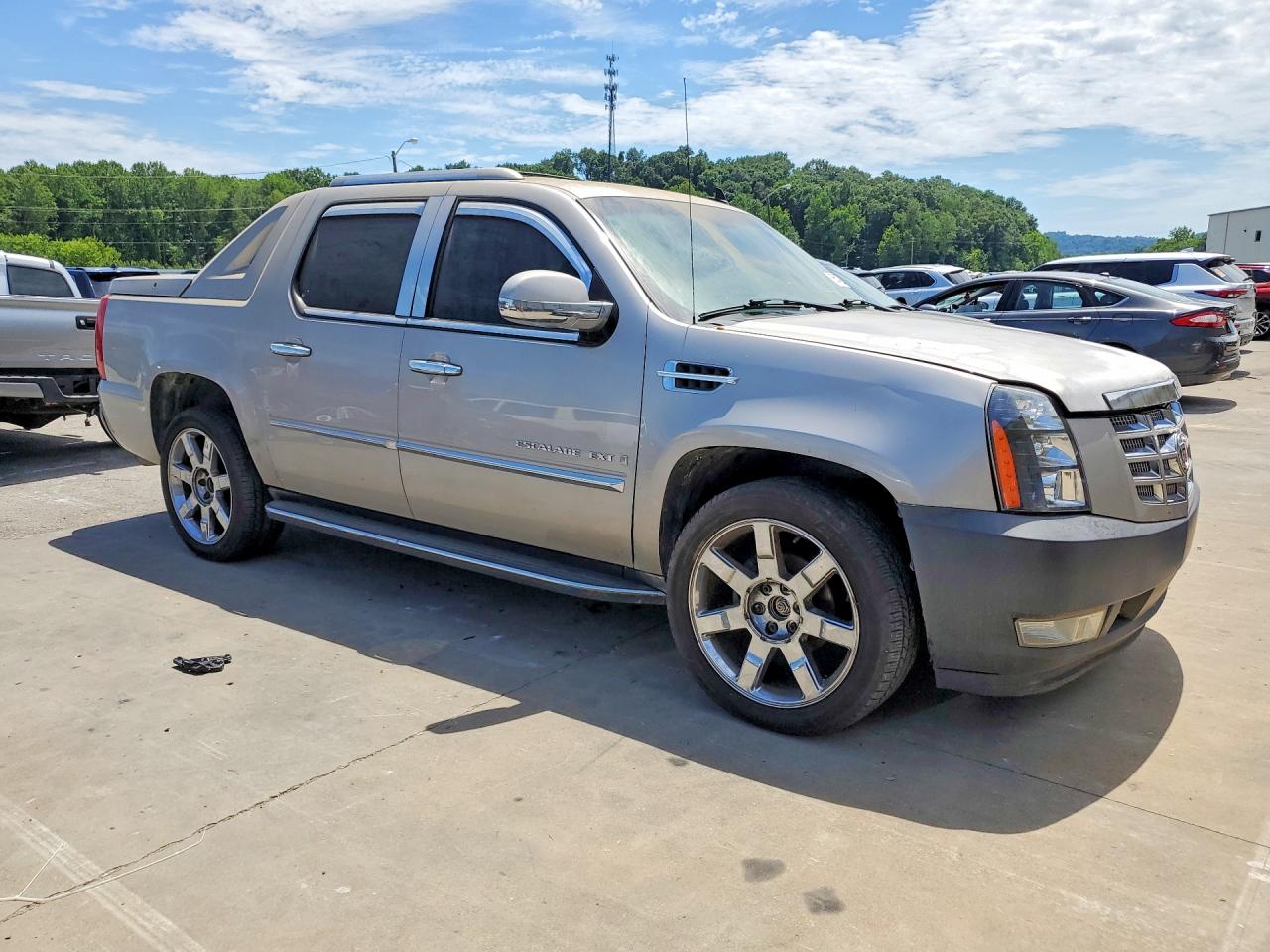 2007 CADILLAC ESCALADE EXT photo 7