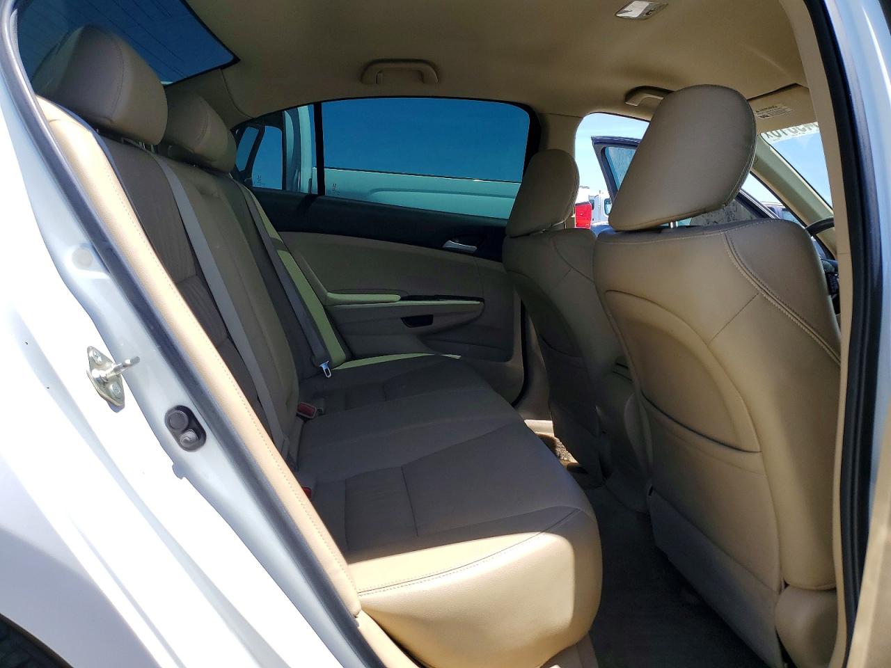 2012 HONDA ACCORD SE photo 10