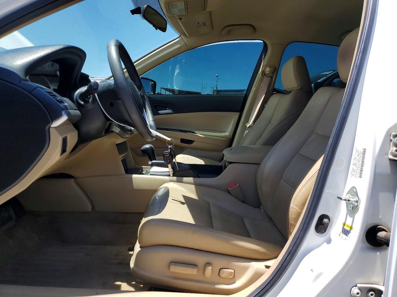 2012 HONDA ACCORD SE photo 7