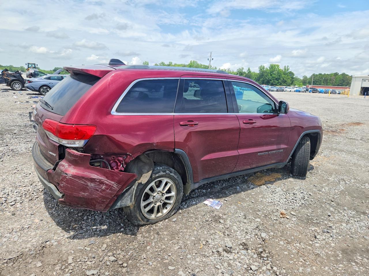 2018 JEEP GRAND CHEROKEE LAREDO photo 5