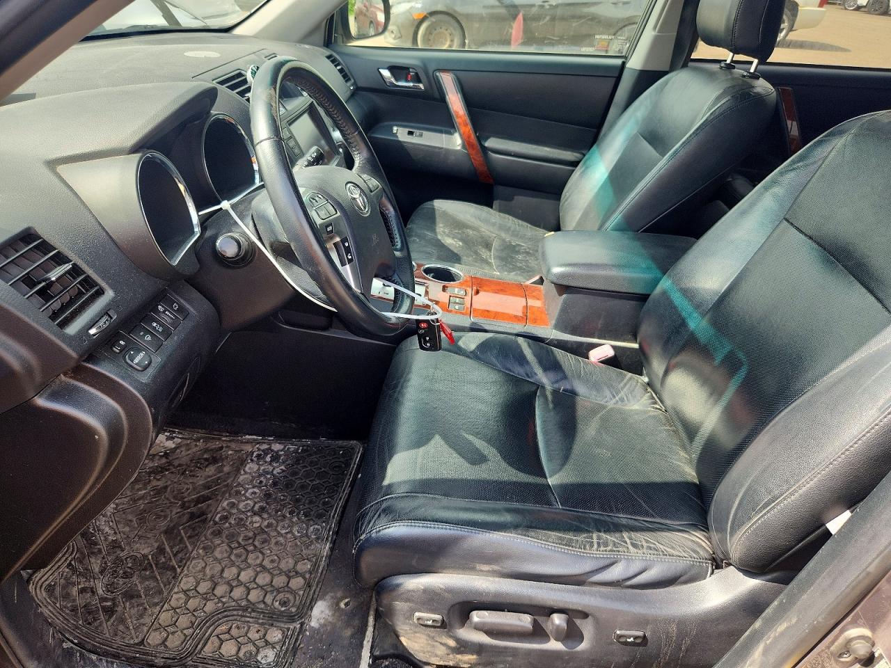 2011 TOYOTA HIGHLANDER HYBRID LIMITED photo 13