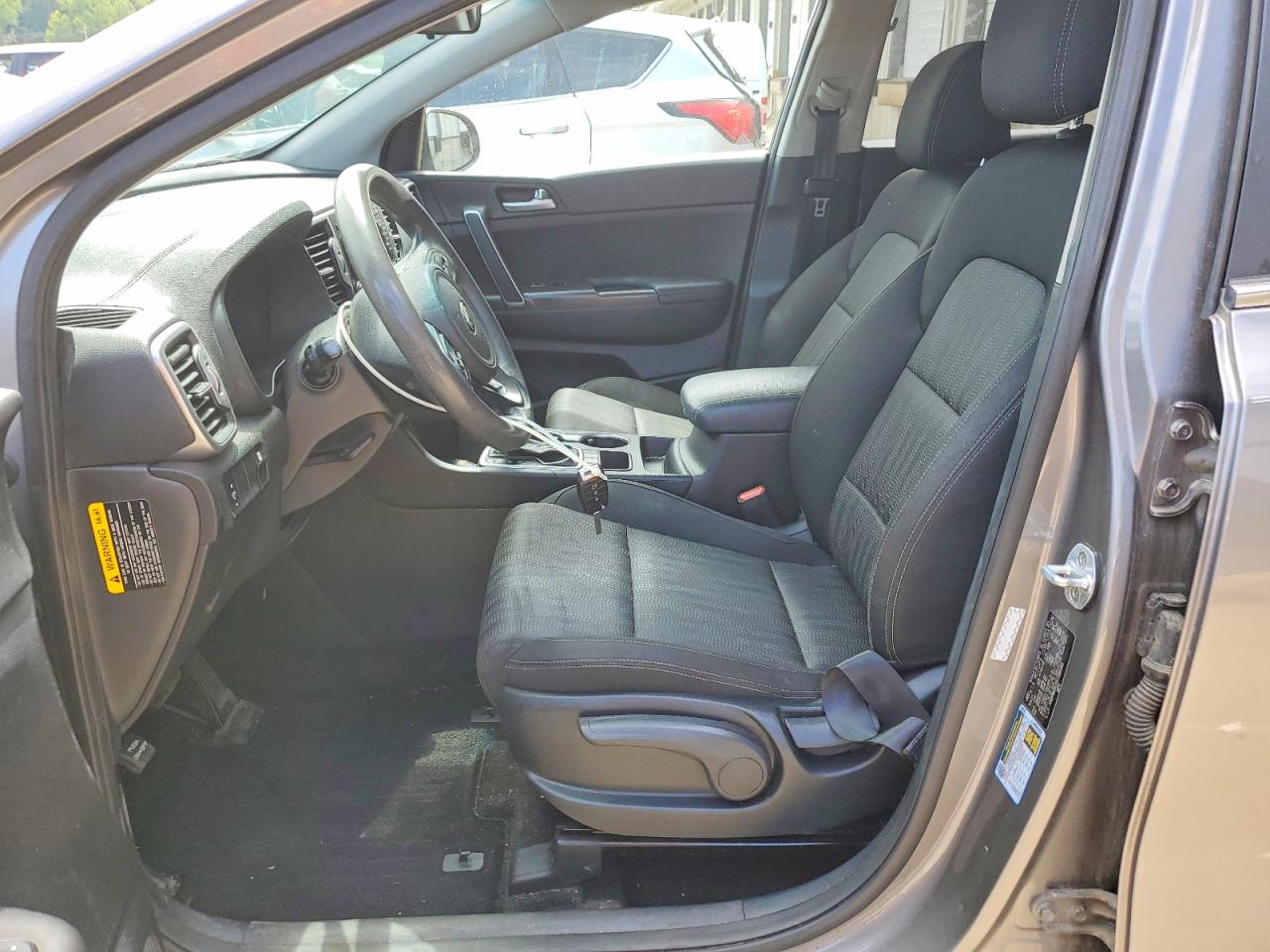 2017 KIA SPORTAGE LX photo 13