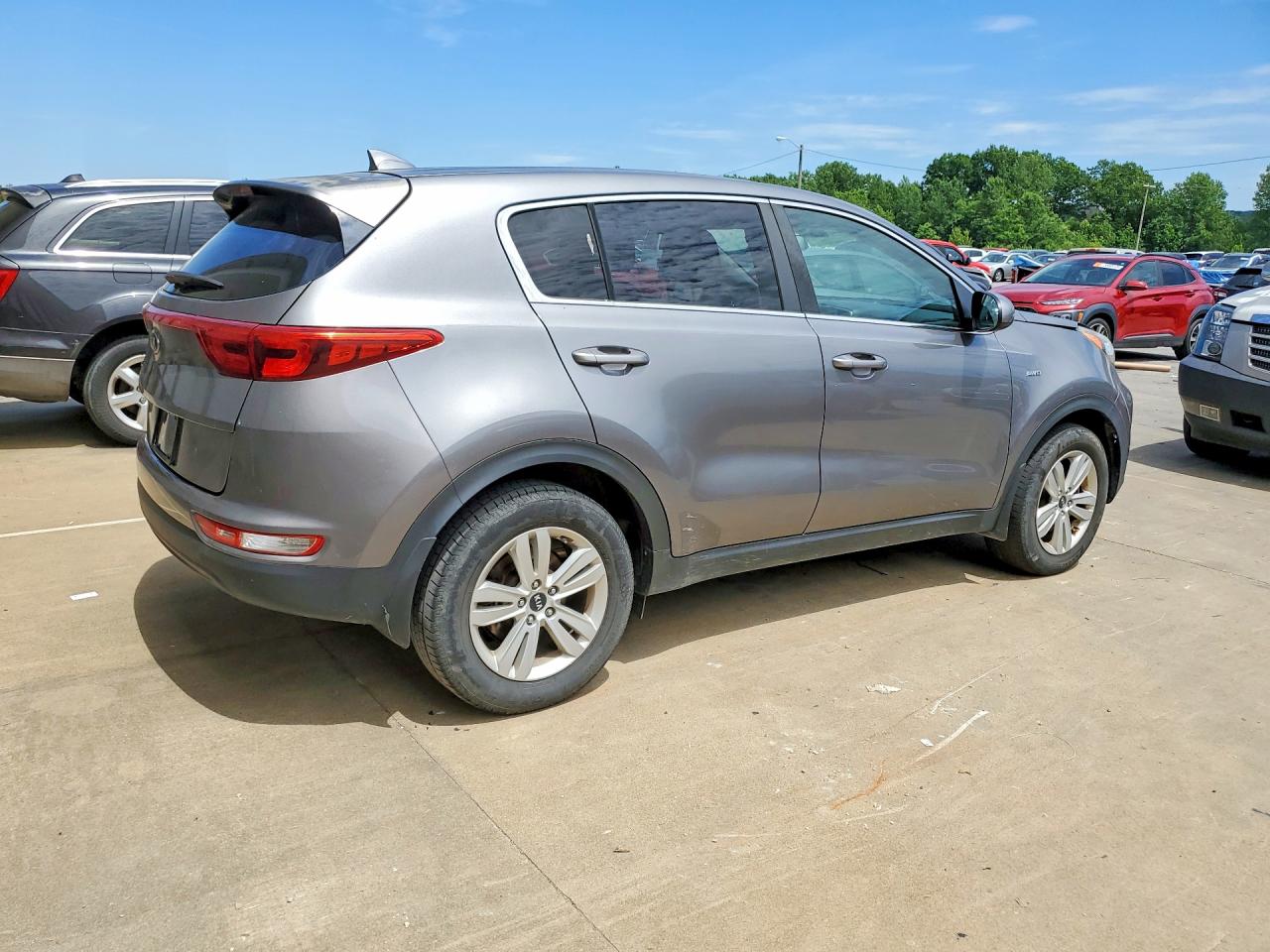 2017 KIA SPORTAGE LX photo 5