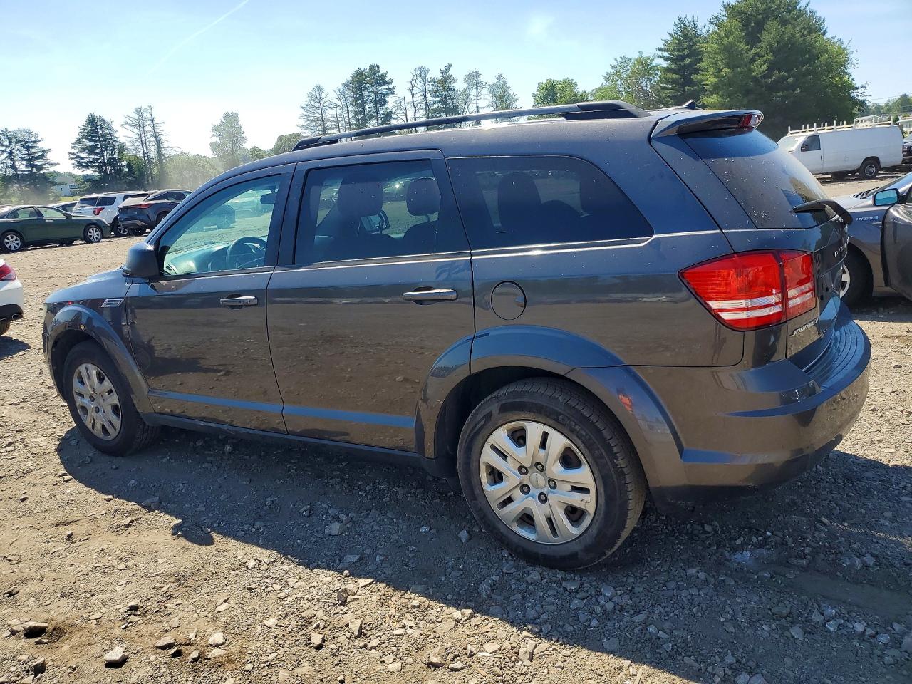 2017 DODGE JOURNEY SE photo 3