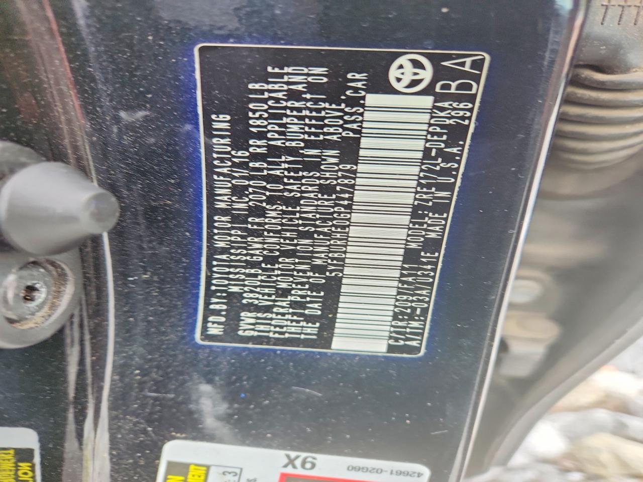 2016 TOYOTA COROLLA L photo 34