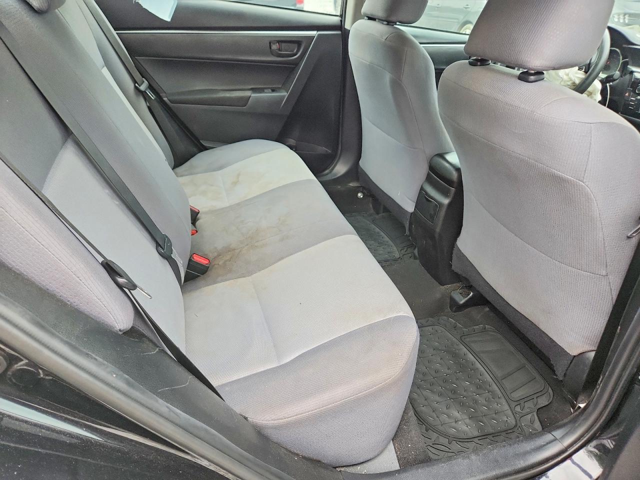 2016 TOYOTA COROLLA L photo 28