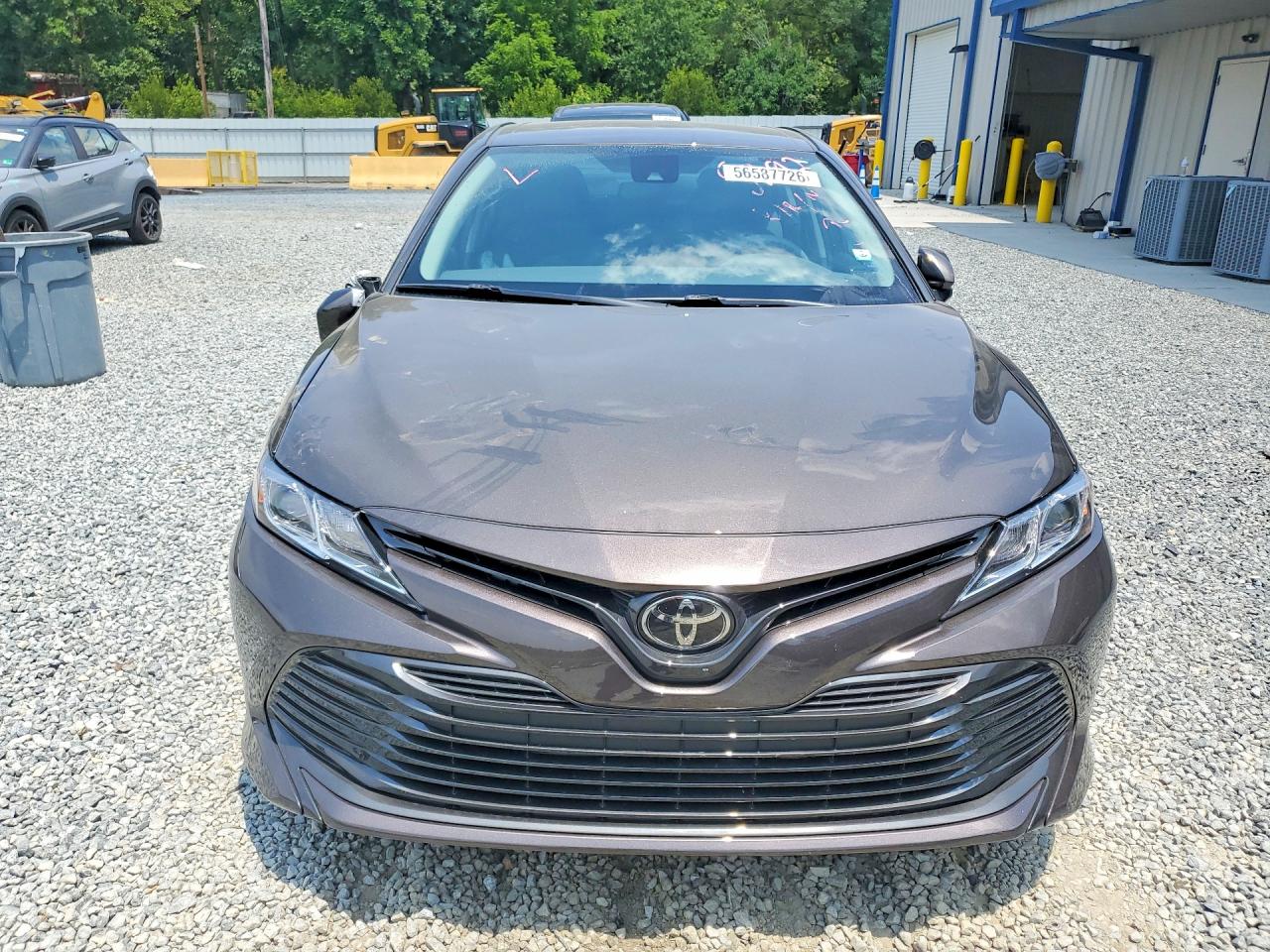 2020 TOYOTA CAMRY LE photo 9