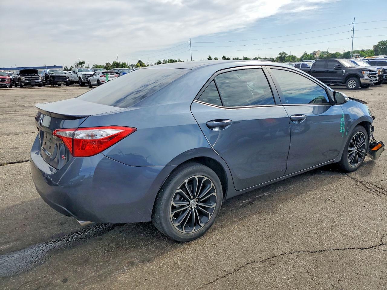 2016 TOYOTA COROLLA S PLUS photo 5