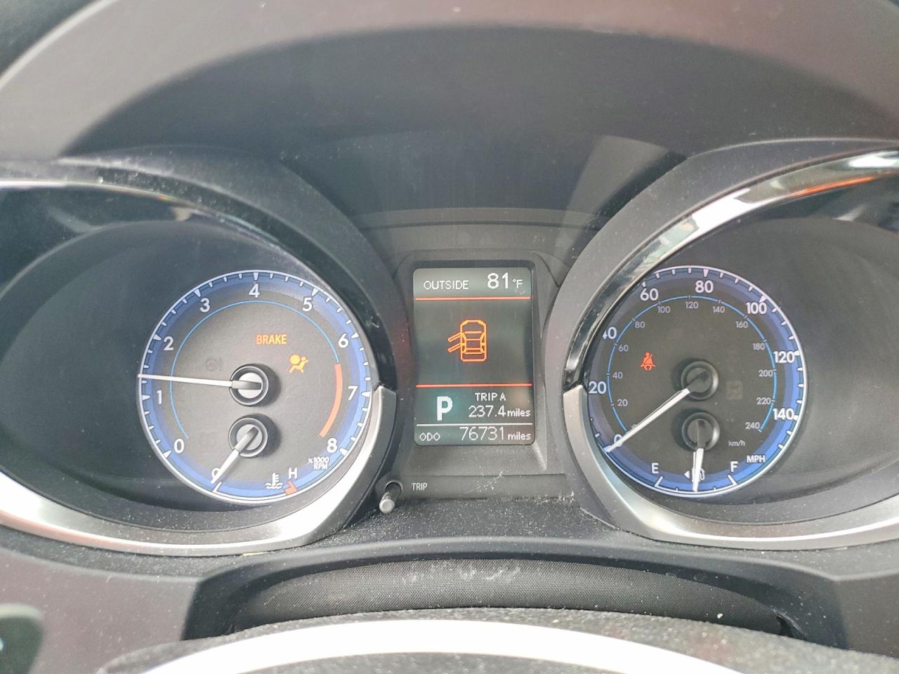 2016 TOYOTA COROLLA S PLUS photo 17