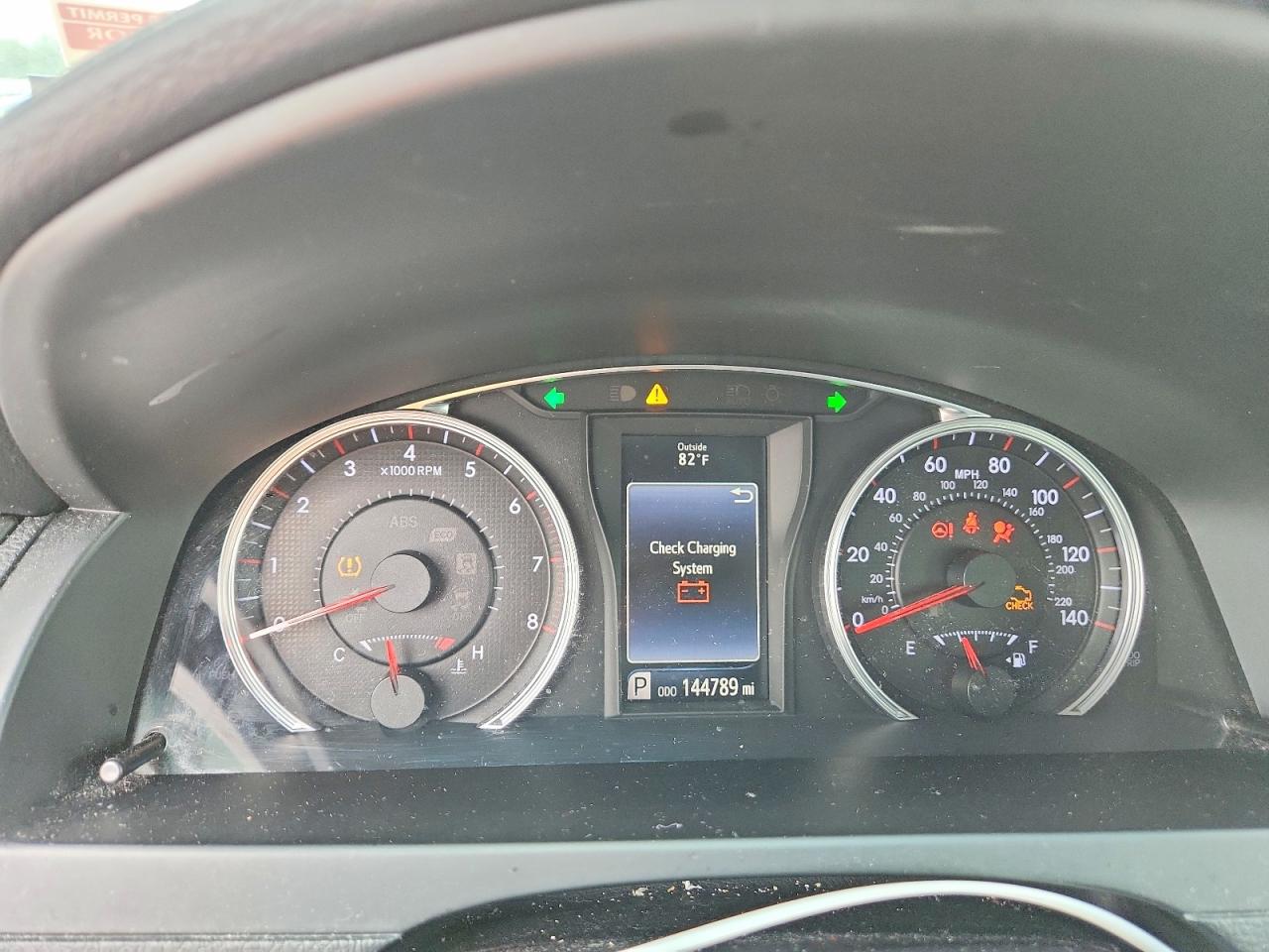 2017 TOYOTA CAMRY SE photo 25