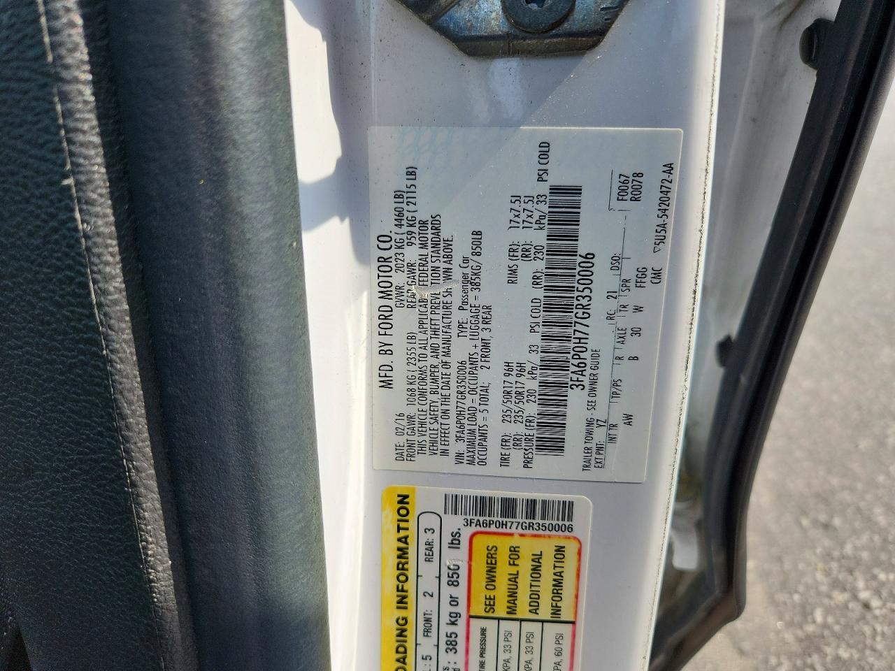 2016 FORD FUSION SE photo 23