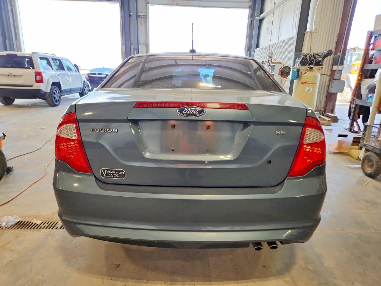 2012 FORD FUSION SE photo 16