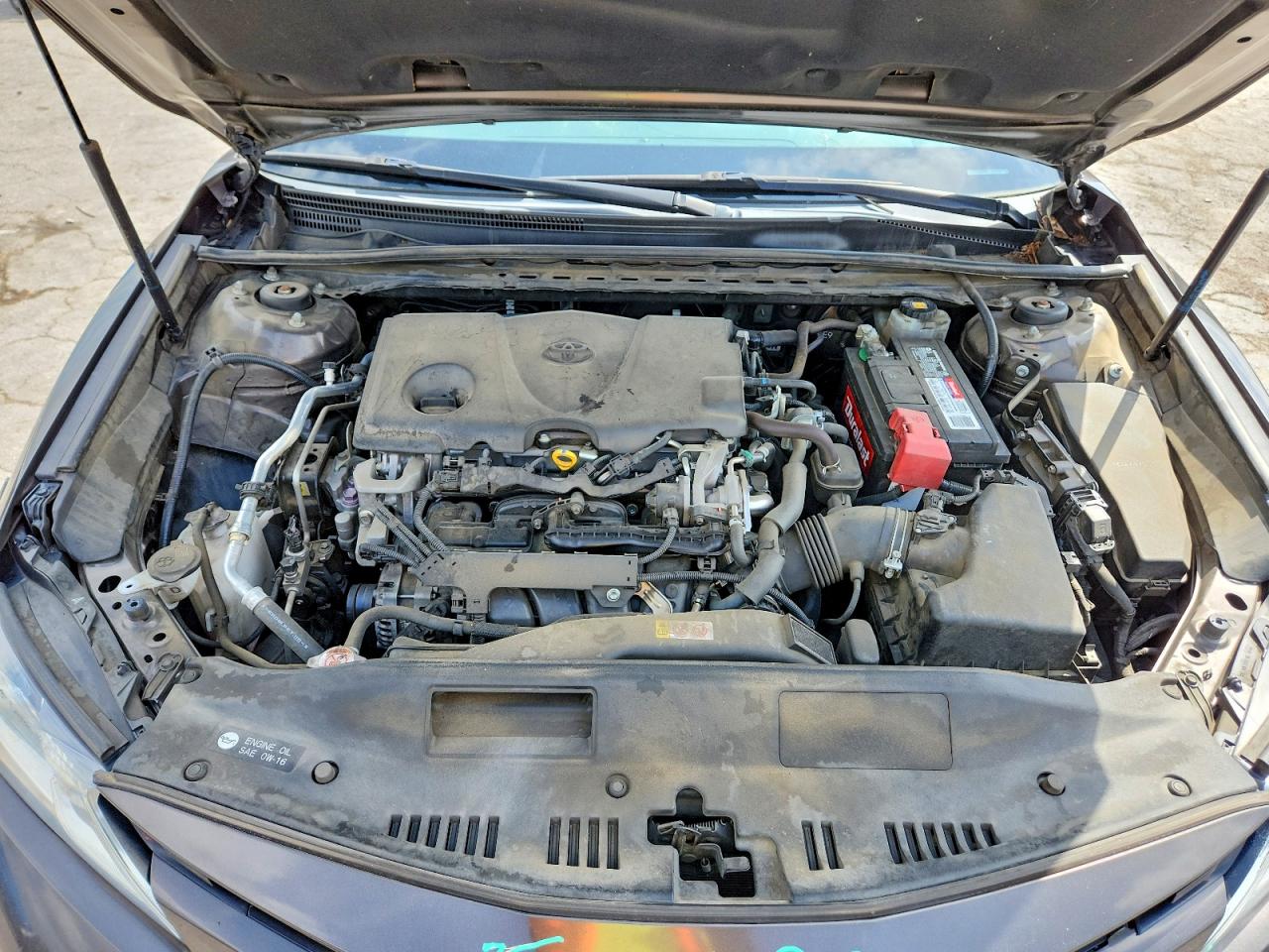 2018 TOYOTA CAMRY LE photo 11