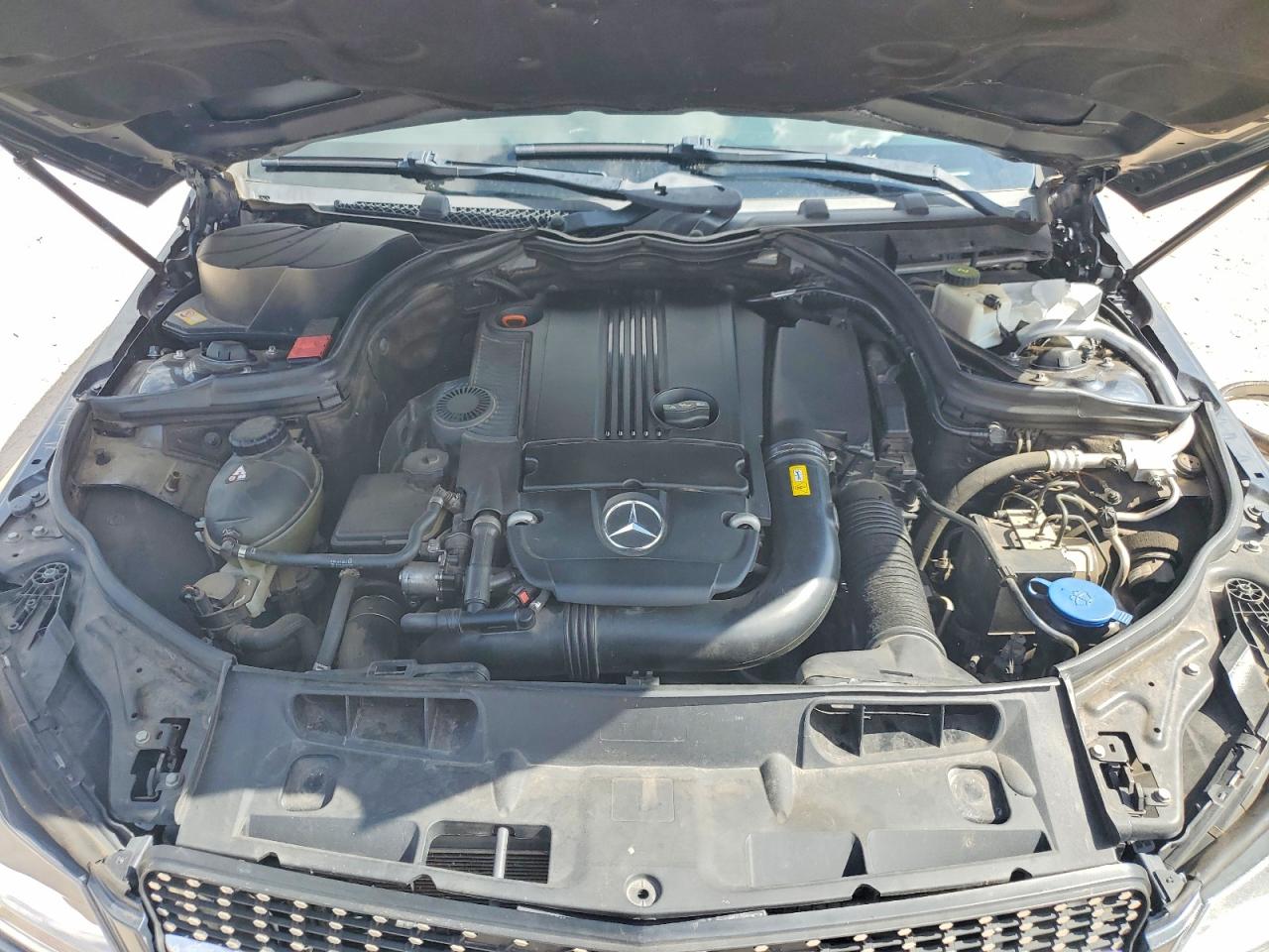 2013 MERCEDES-BENZ C 250 photo 31