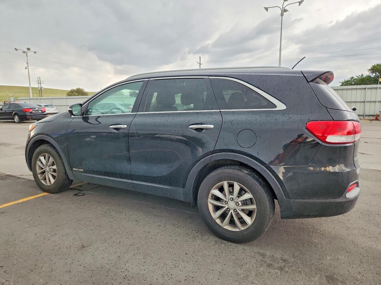 2016 KIA SORENTO LX V6 photo 3