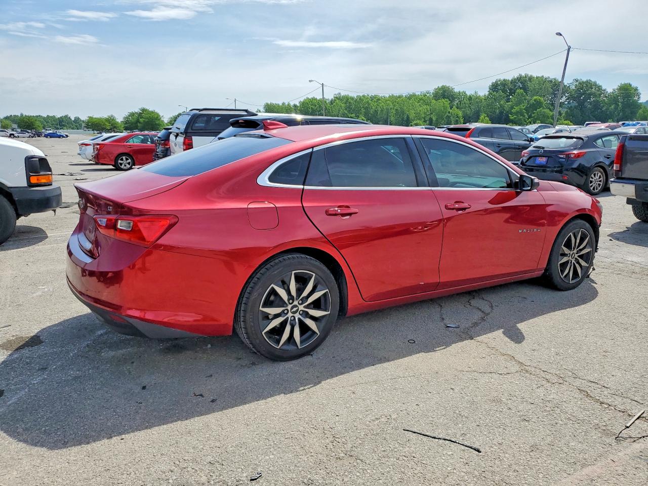 2016 CHEVROLET MALIBU LT photo 5