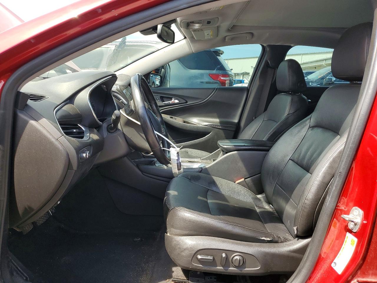 2016 CHEVROLET MALIBU LT photo 13