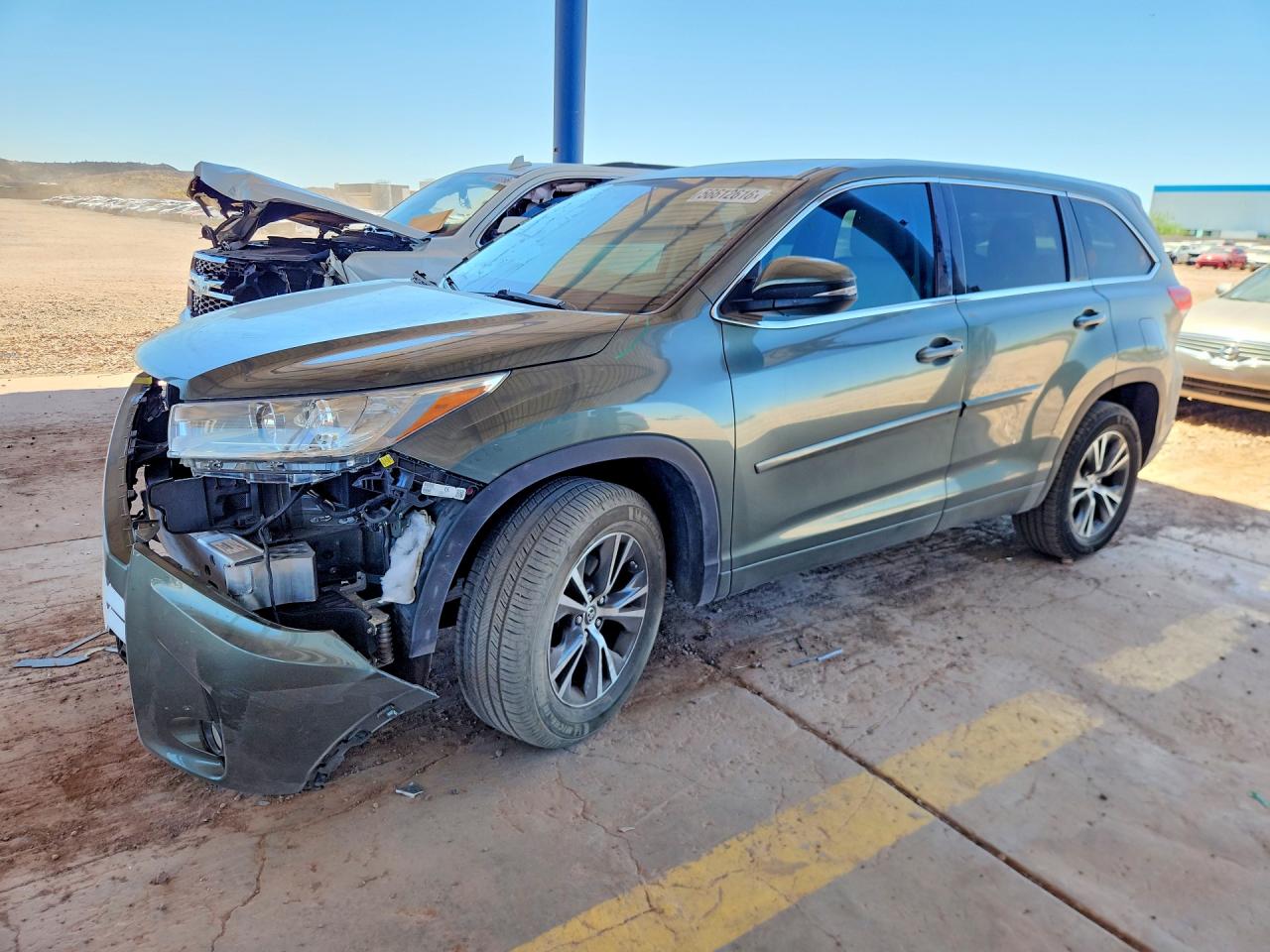 2017 TOYOTA HIGHLANDER