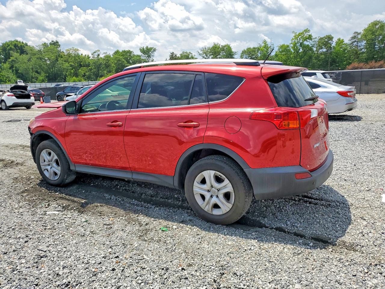 2013 TOYOTA RAV4 LE photo 3