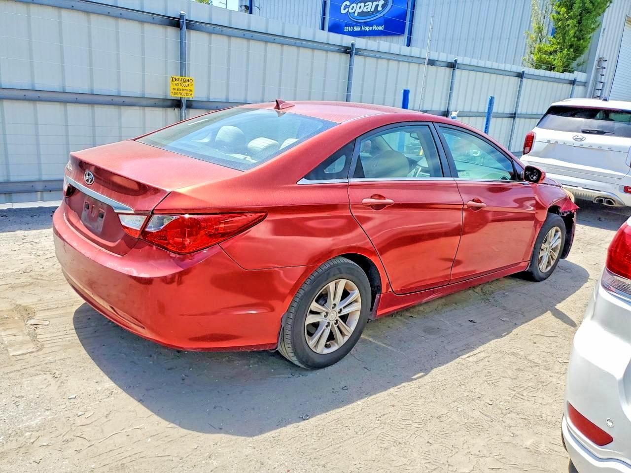 2013 HYUNDAI SONATA GLS photo 7